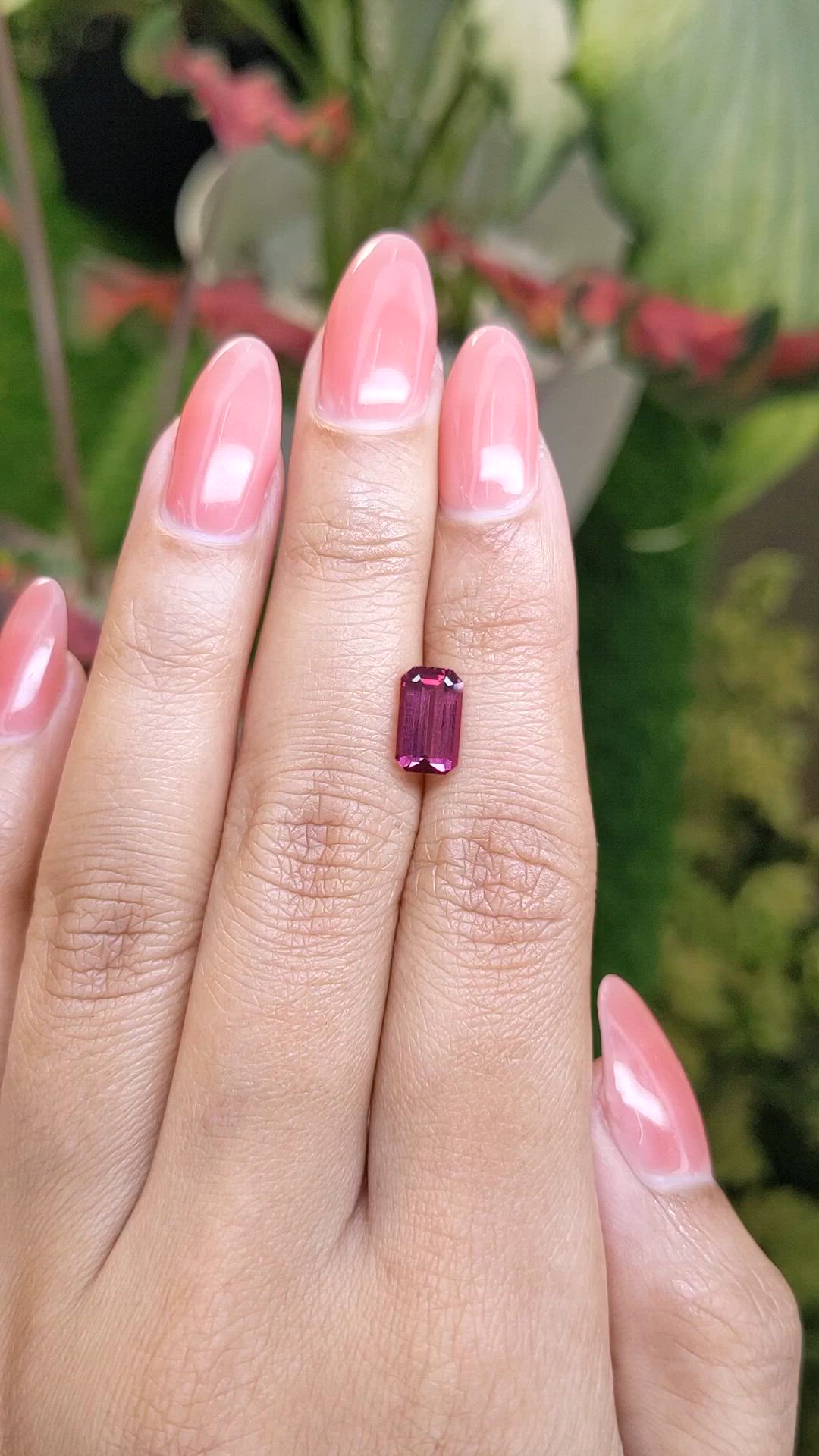 1.79 Ct. Pink Spinel from Ceylon (Sri Lanka) Size Video