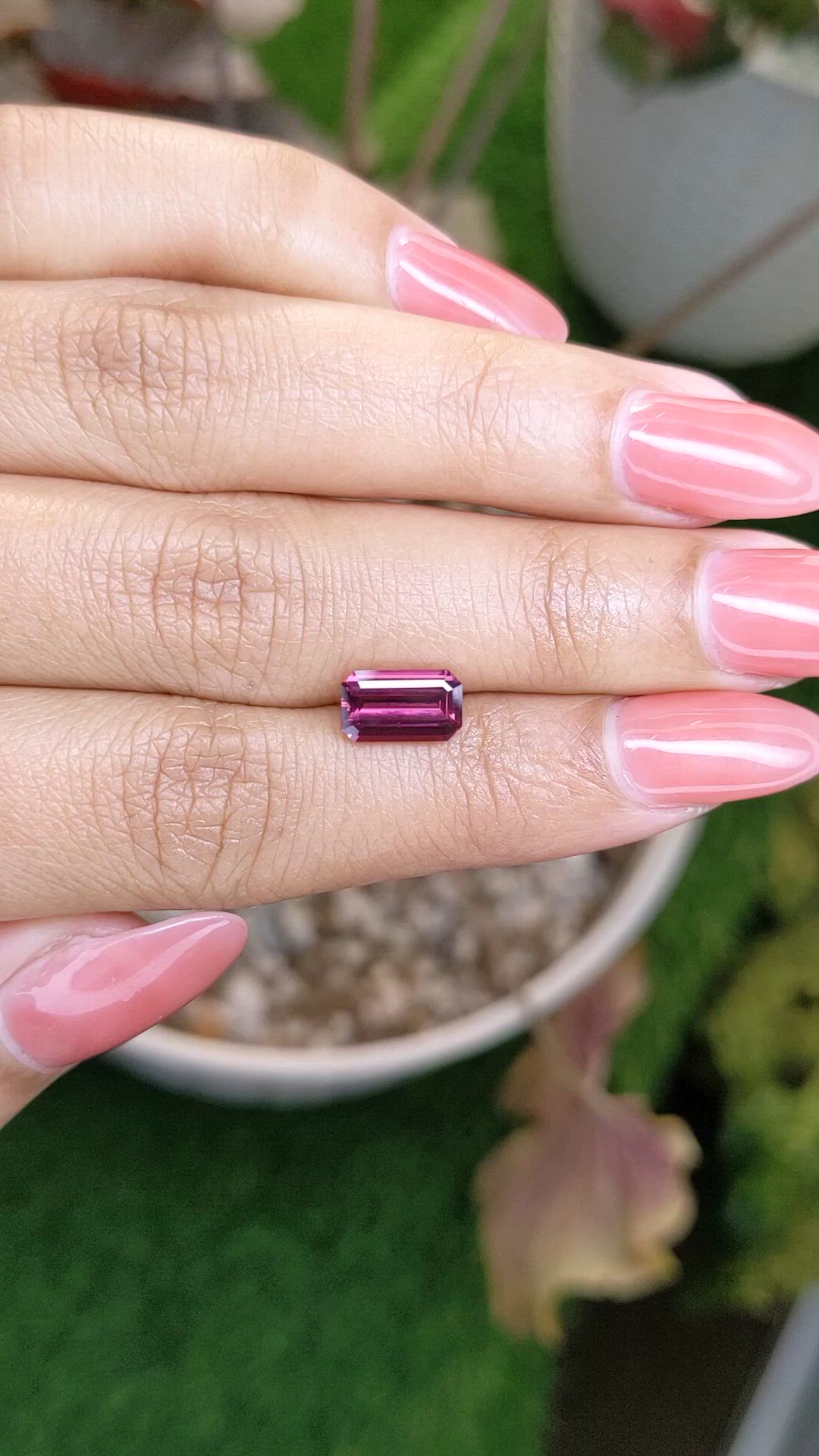 1.79 Ct. Pink Spinel from Ceylon (Sri Lanka) Size Video