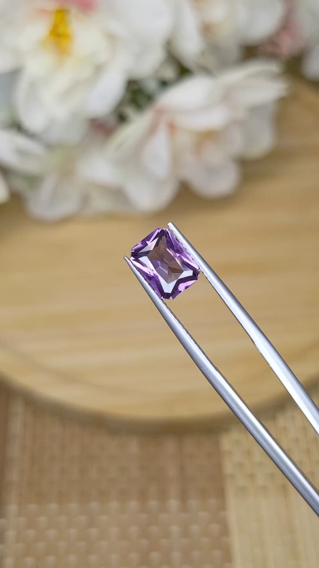 2.19 Ct. Purple Spinel from Ceylon (Sri Lanka) Size Video