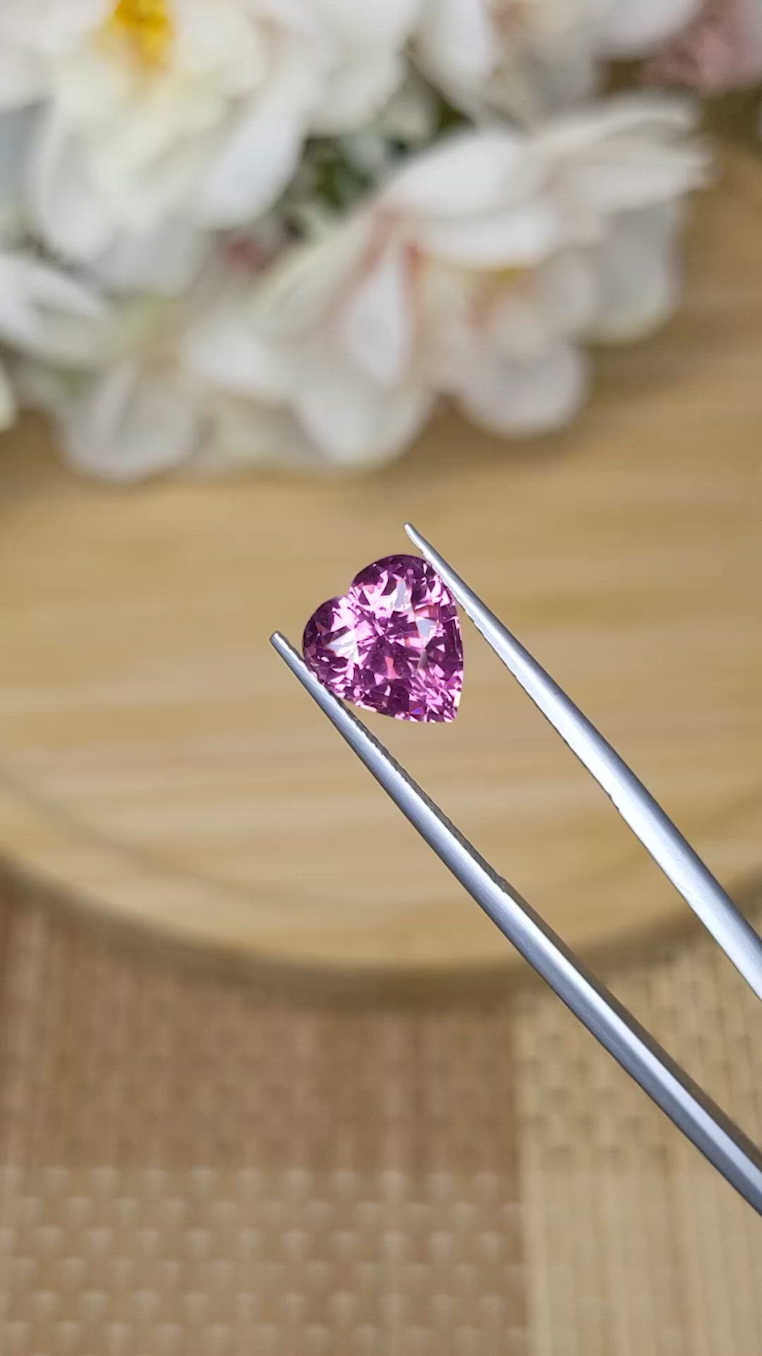 3.61 Ct. Purplish Pink Spinel from Ceylon (Sri Lanka) Size Video