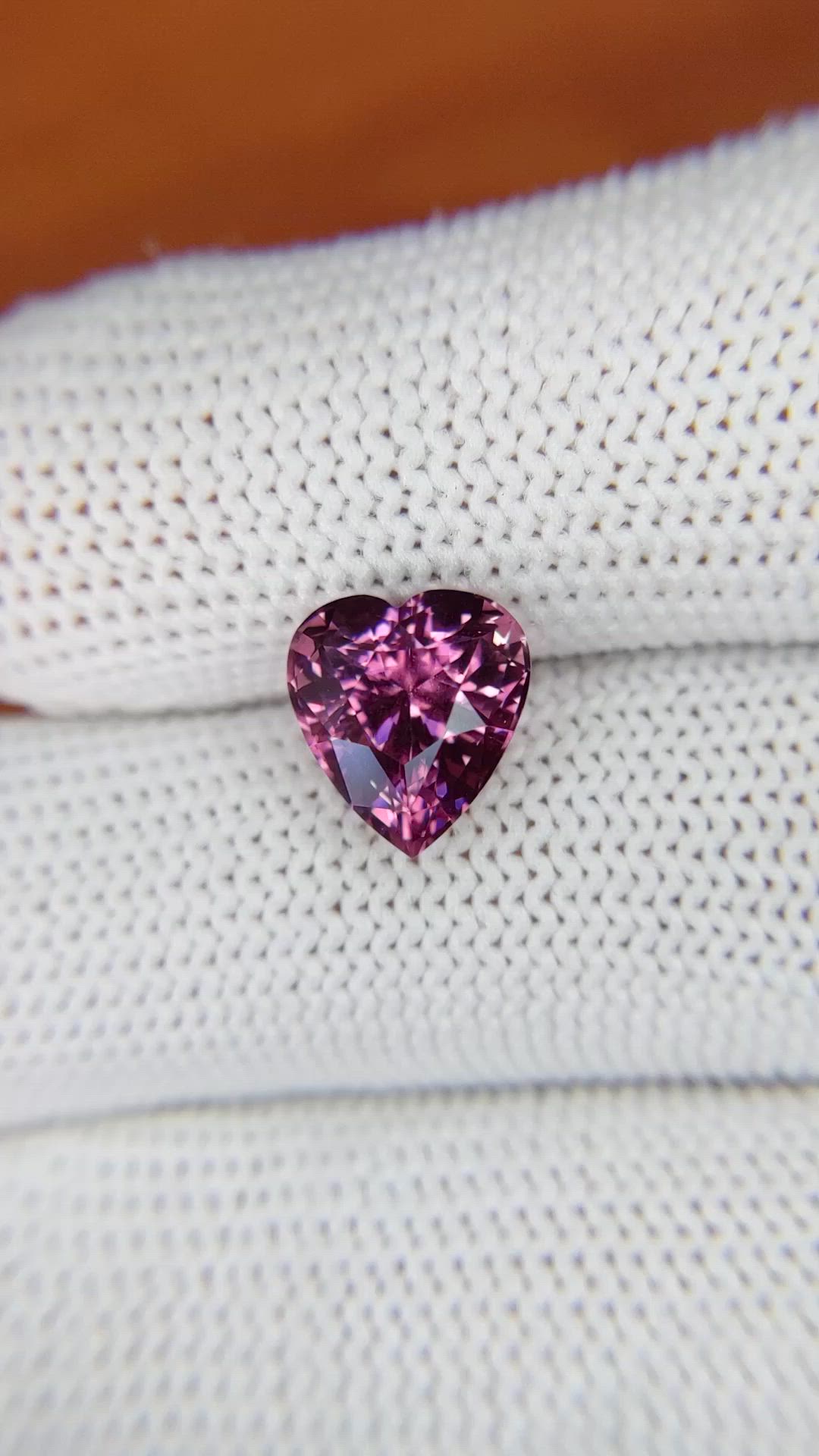 3.61 Ct. Purplish Pink Spinel from Ceylon (Sri Lanka) Size Video