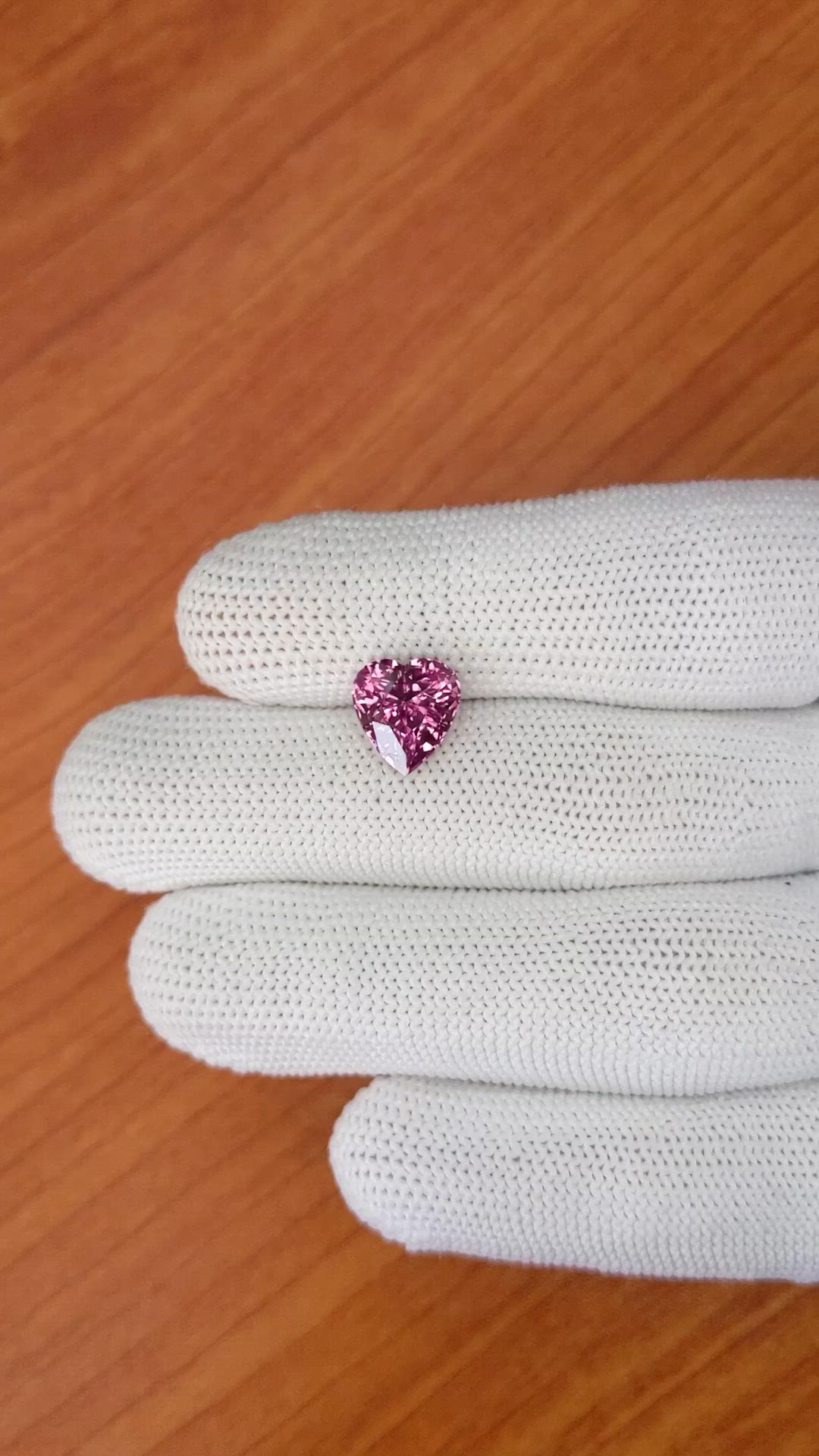 3.61 Ct. Purplish Pink Spinel from Ceylon (Sri Lanka) Size Video