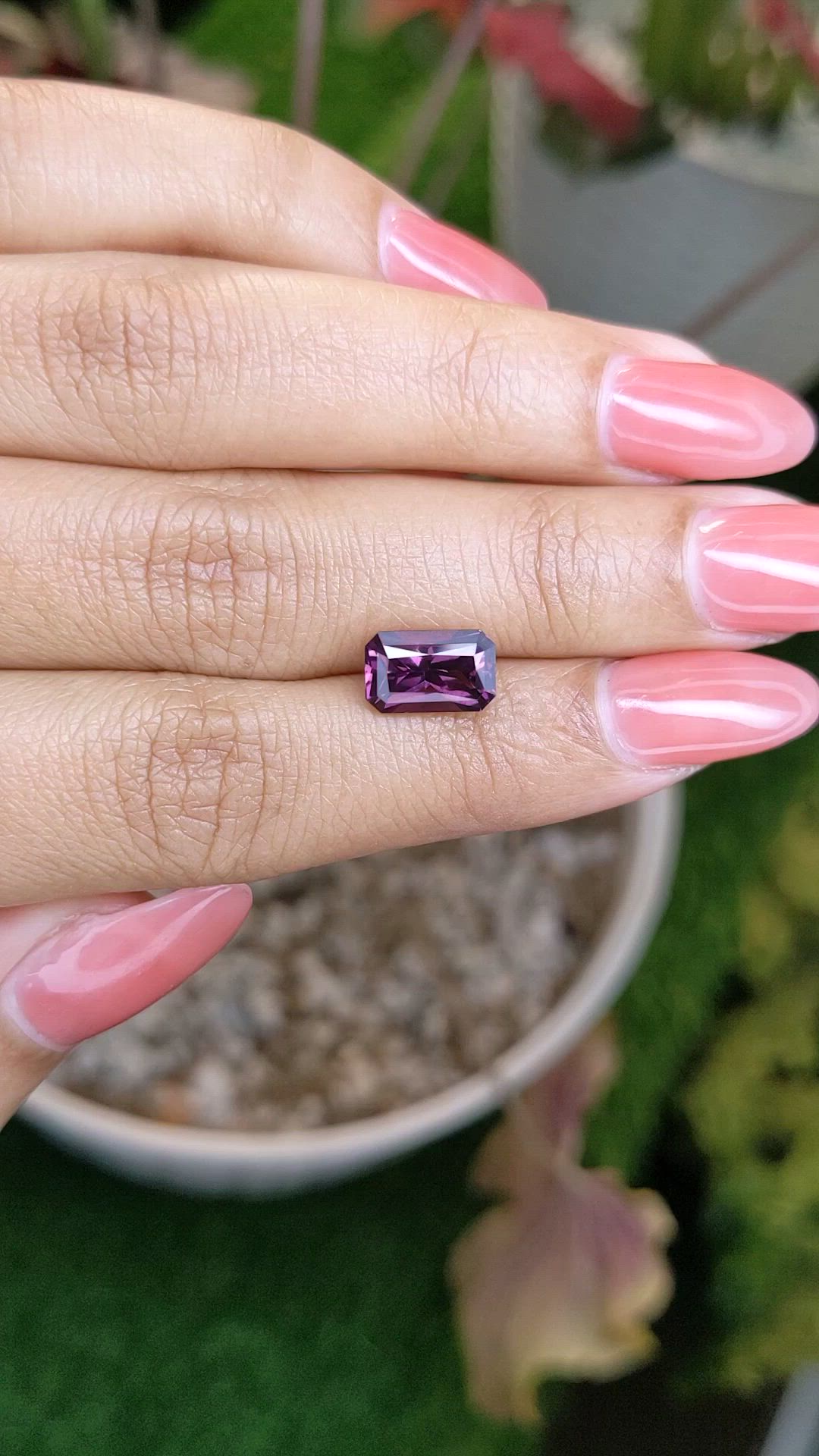 2.87 Ct. Pinkish Purple Spinel from Ceylon (Sri Lanka) Size Video