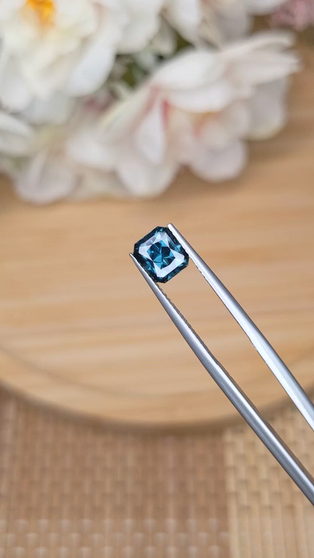 1.71 Ct. Greenish Blue Spinel from Ceylon (Sri Lanka) Size Video