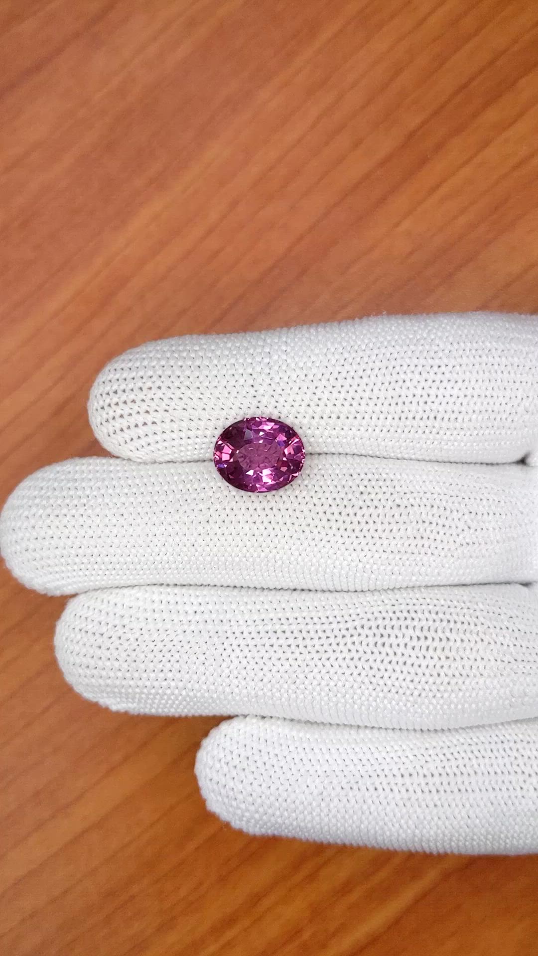 5.24 Ct. Pink Spinel from Ceylon (Sri Lanka) Size Video