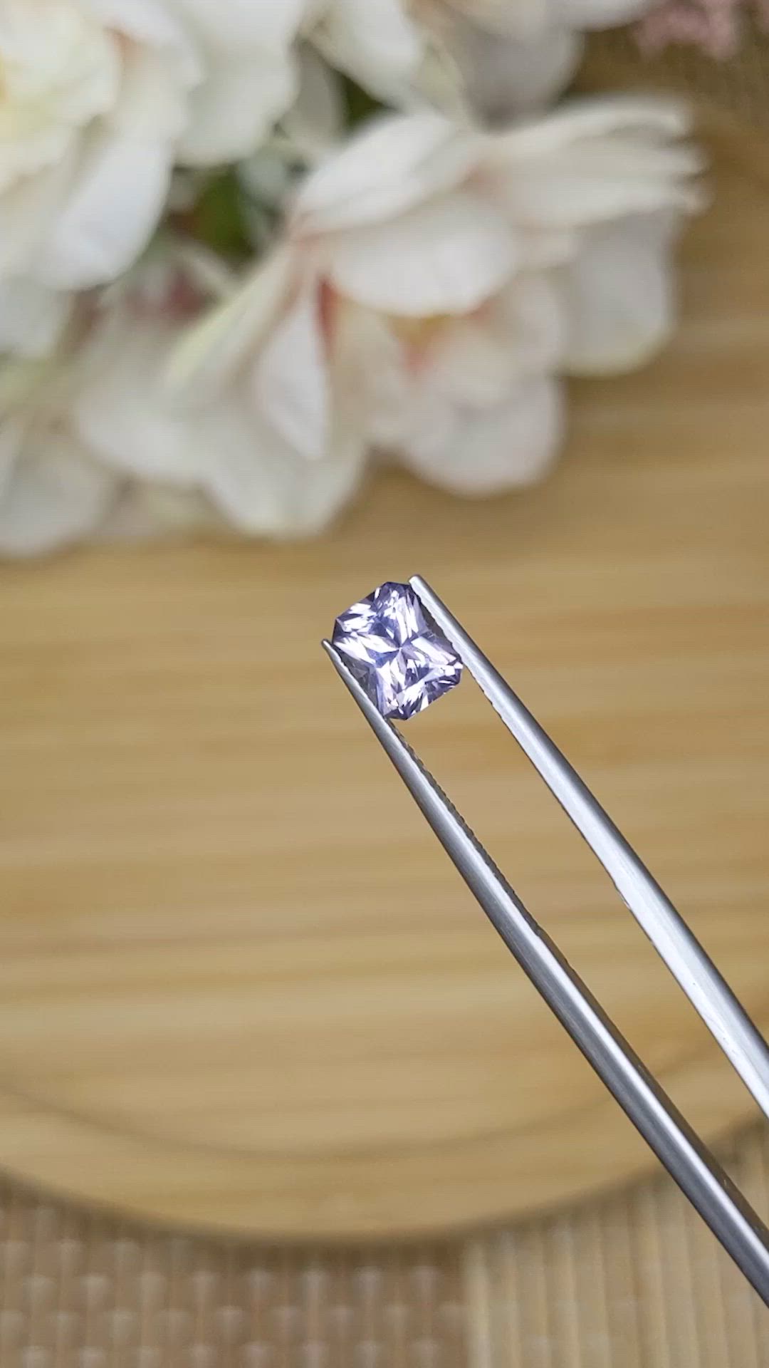 1.15 Ct. Violet Spinel from Ceylon (Sri Lanka) Size Video