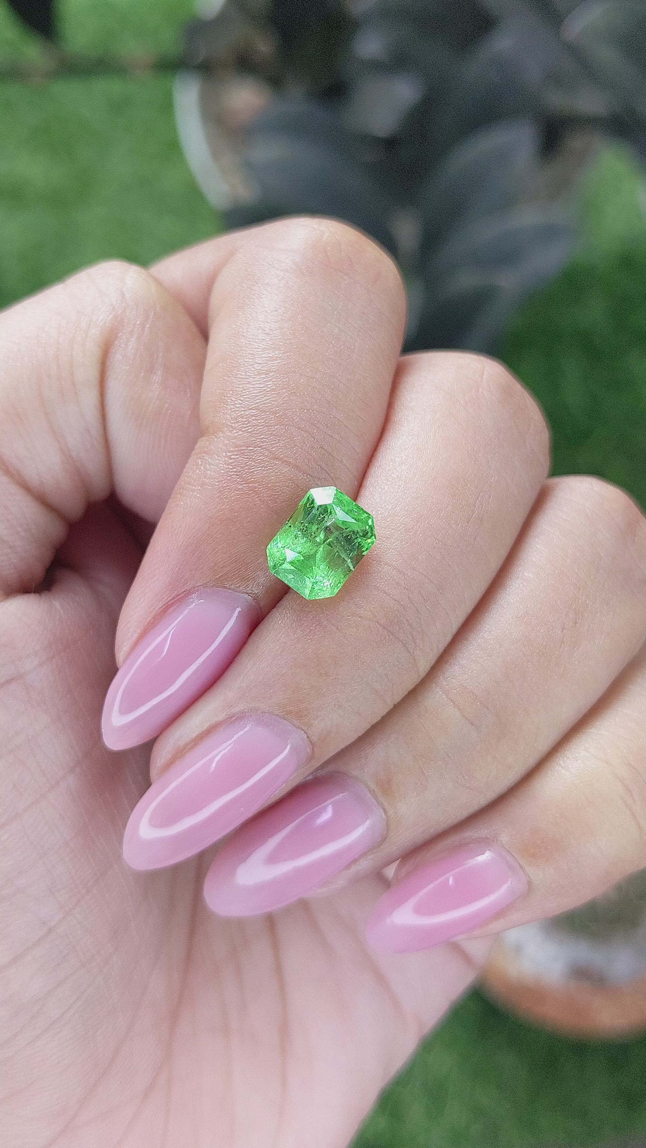 2.83 Ct. Tsavorite Garnet from Tanzania Size Video
