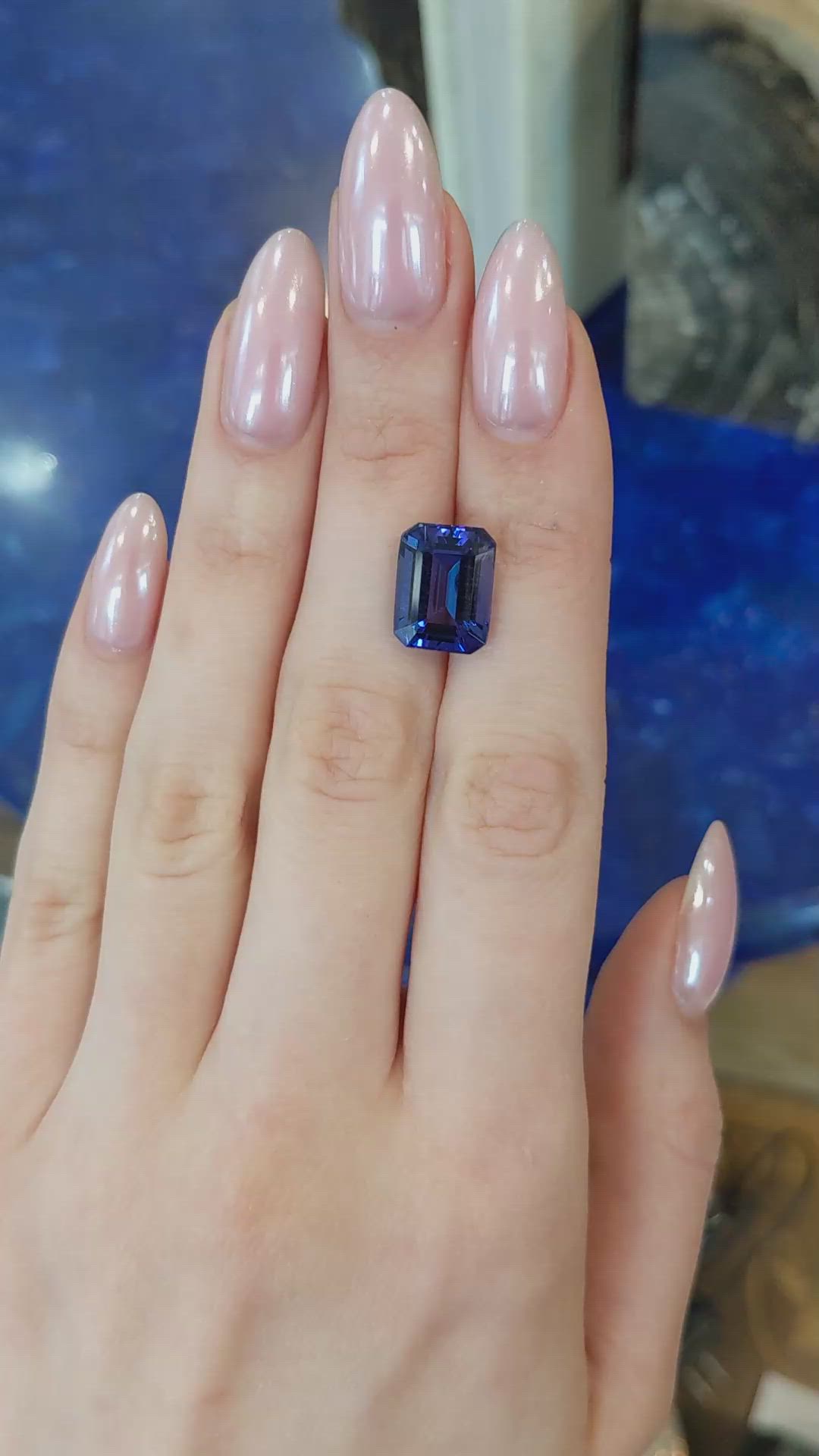 7.83 Ct. Violetish Blue Tanzanite from Tanzania Size Video