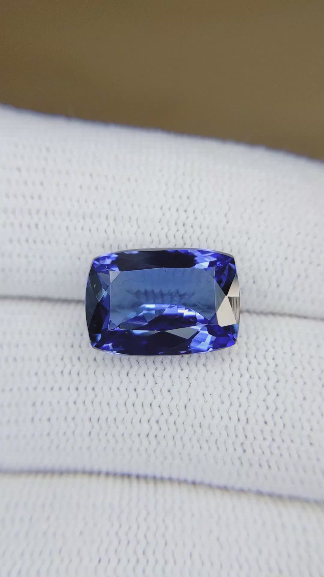 6.78 Ct. Blue Tanzanite from Tanzania Size Video