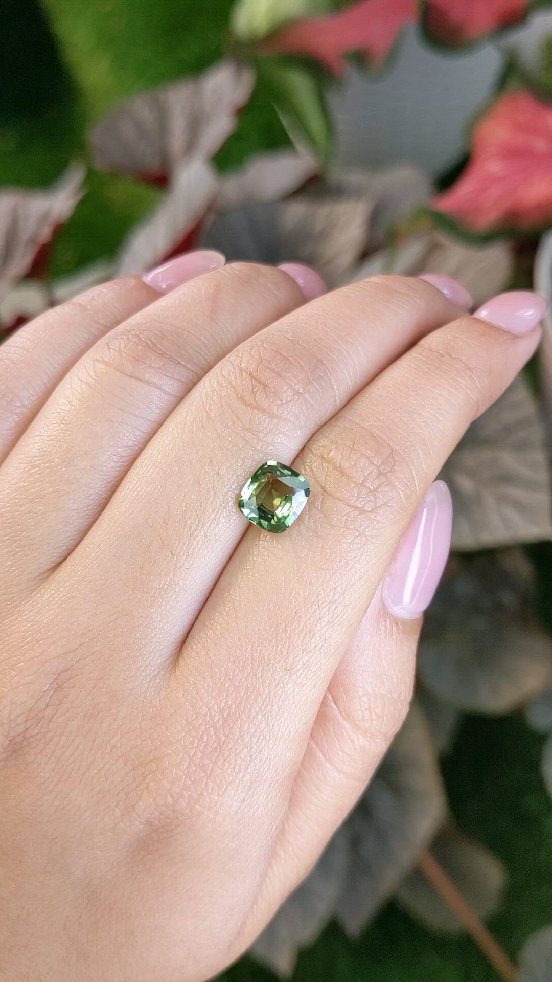 2.12 Ct. Alexandrite from Ceylon (Sri Lanka) Size Video