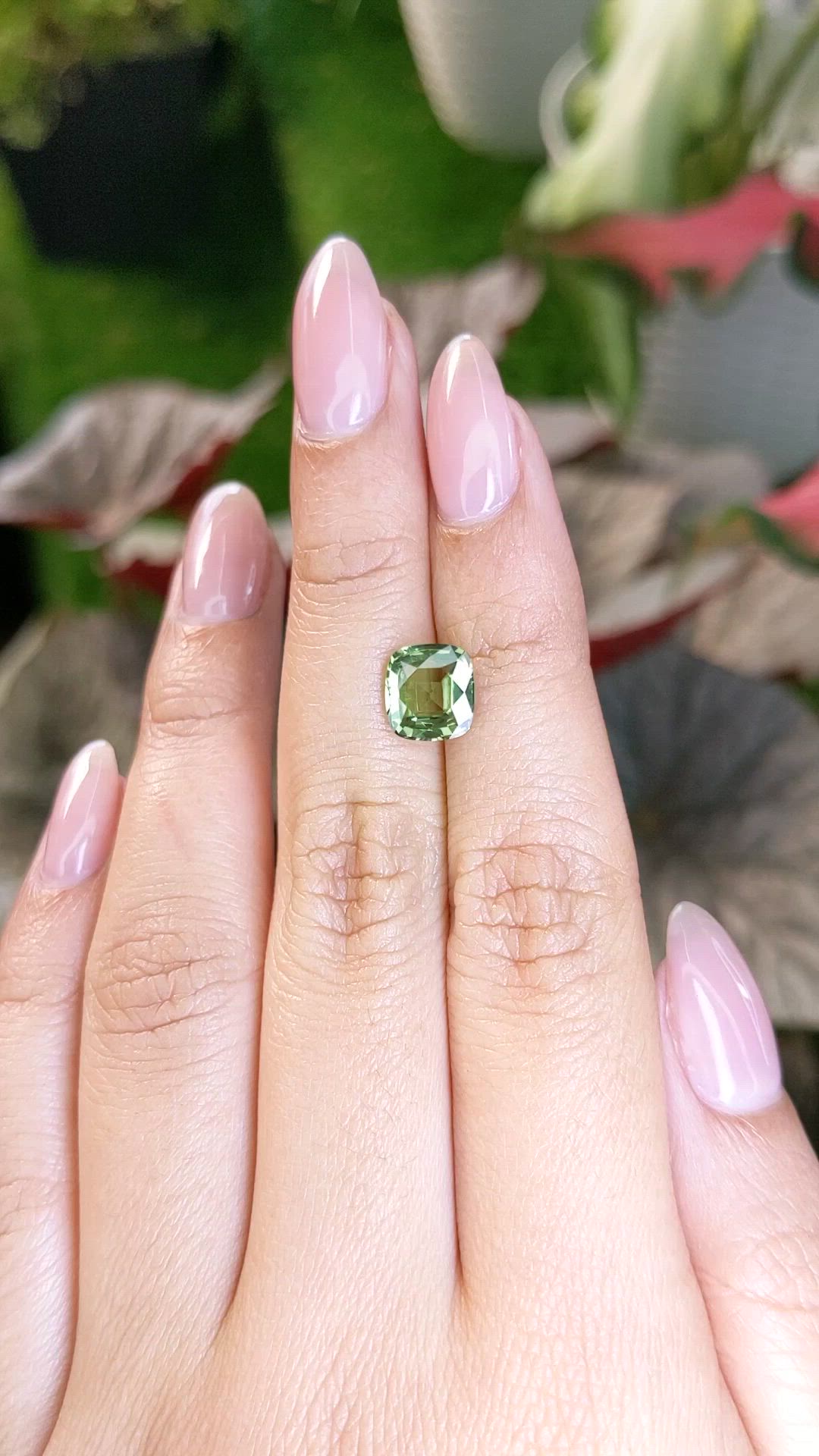 2.12 Ct. Alexandrite from Ceylon (Sri Lanka) Size Video