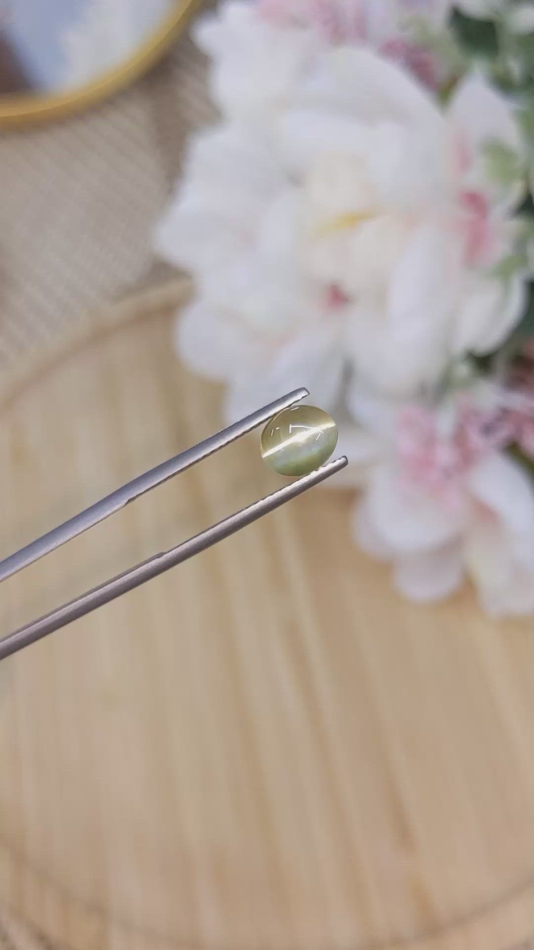 2.32 Ct. Yellowish Brown Cabochon Chrysoberyl from Ceylon (Sri Lanka) Size Video