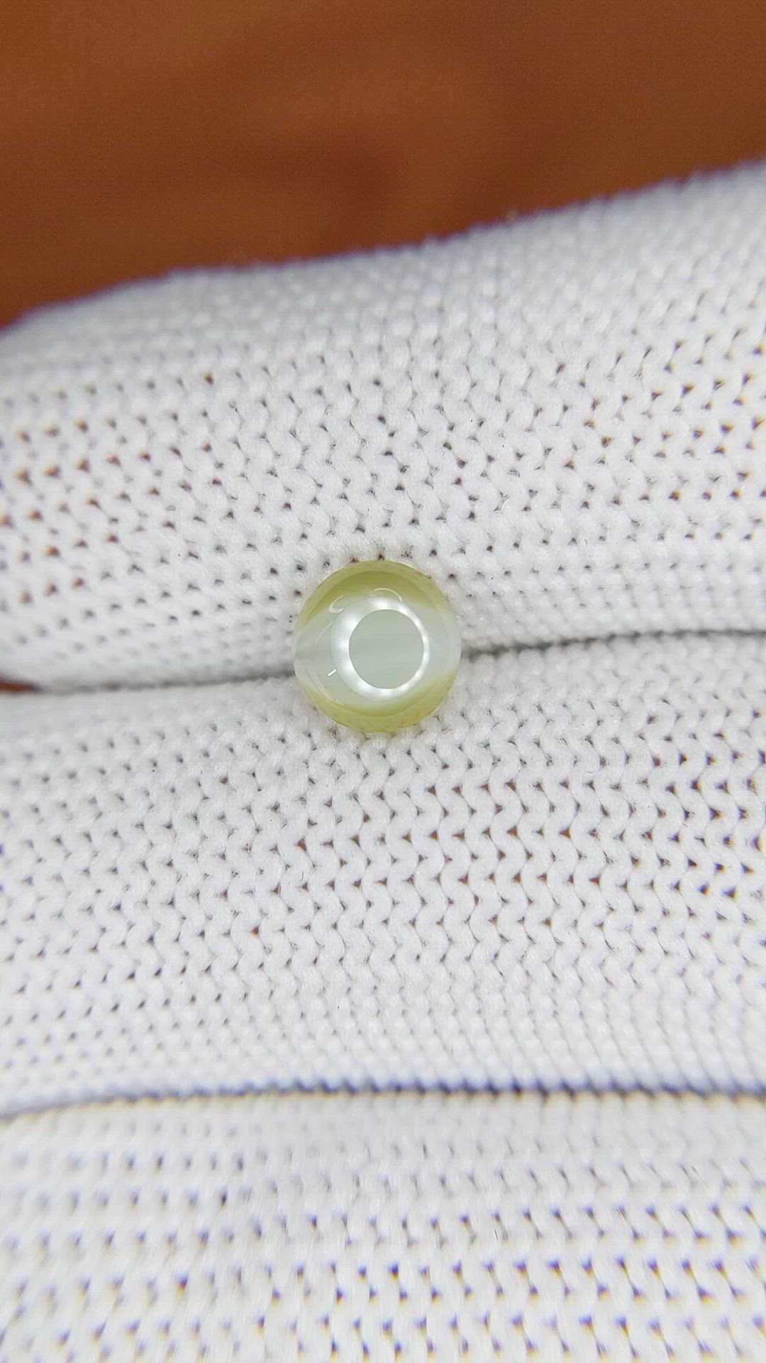 1.54 Ct. Yellowish Brown Cabochon Chrysoberyl from Ceylon (Sri Lanka) Size Video