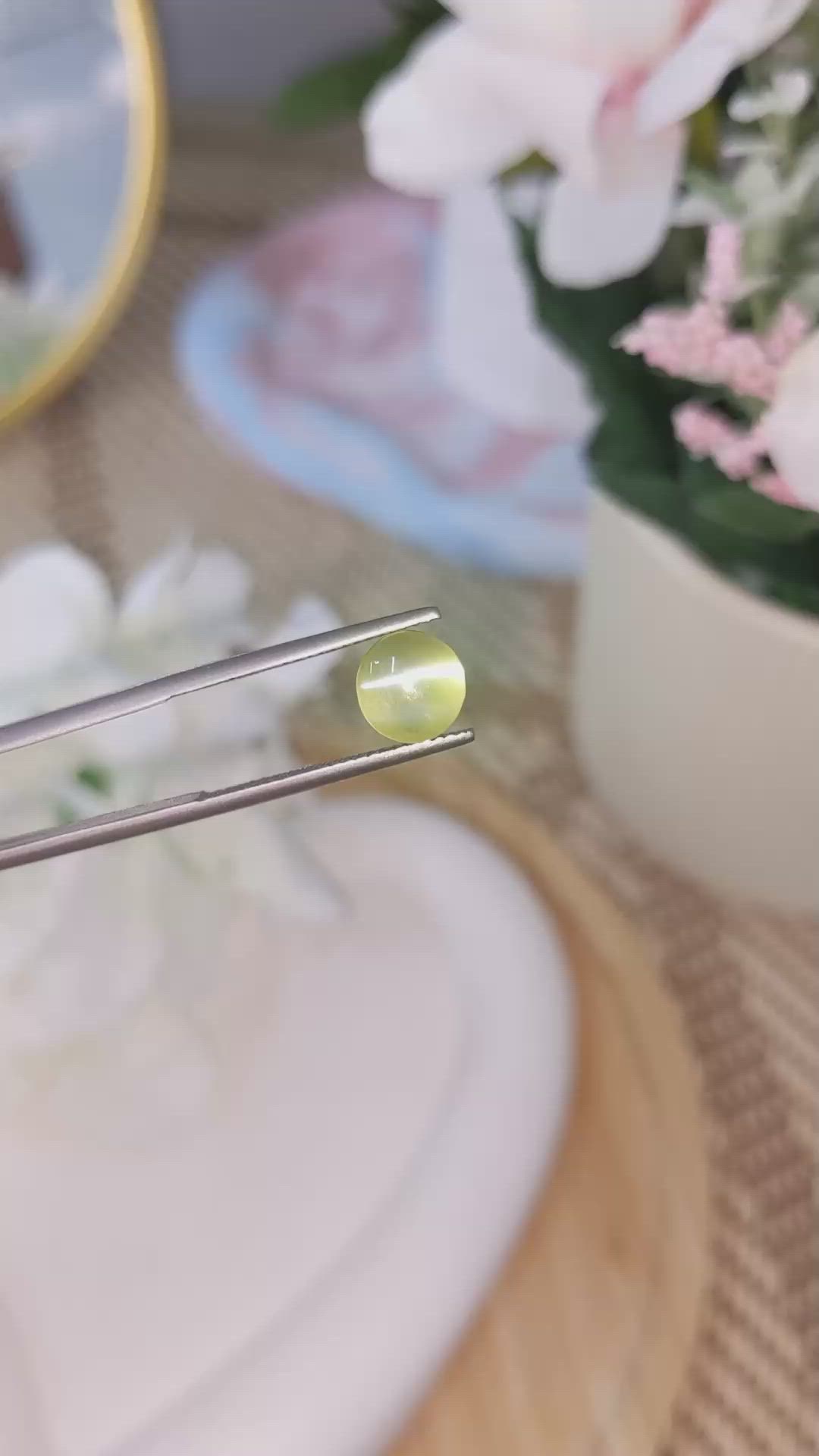 3.11 Ct. Brownish Yellow Cabochon Chrysoberyl from Ceylon (Sri Lanka) Size Video