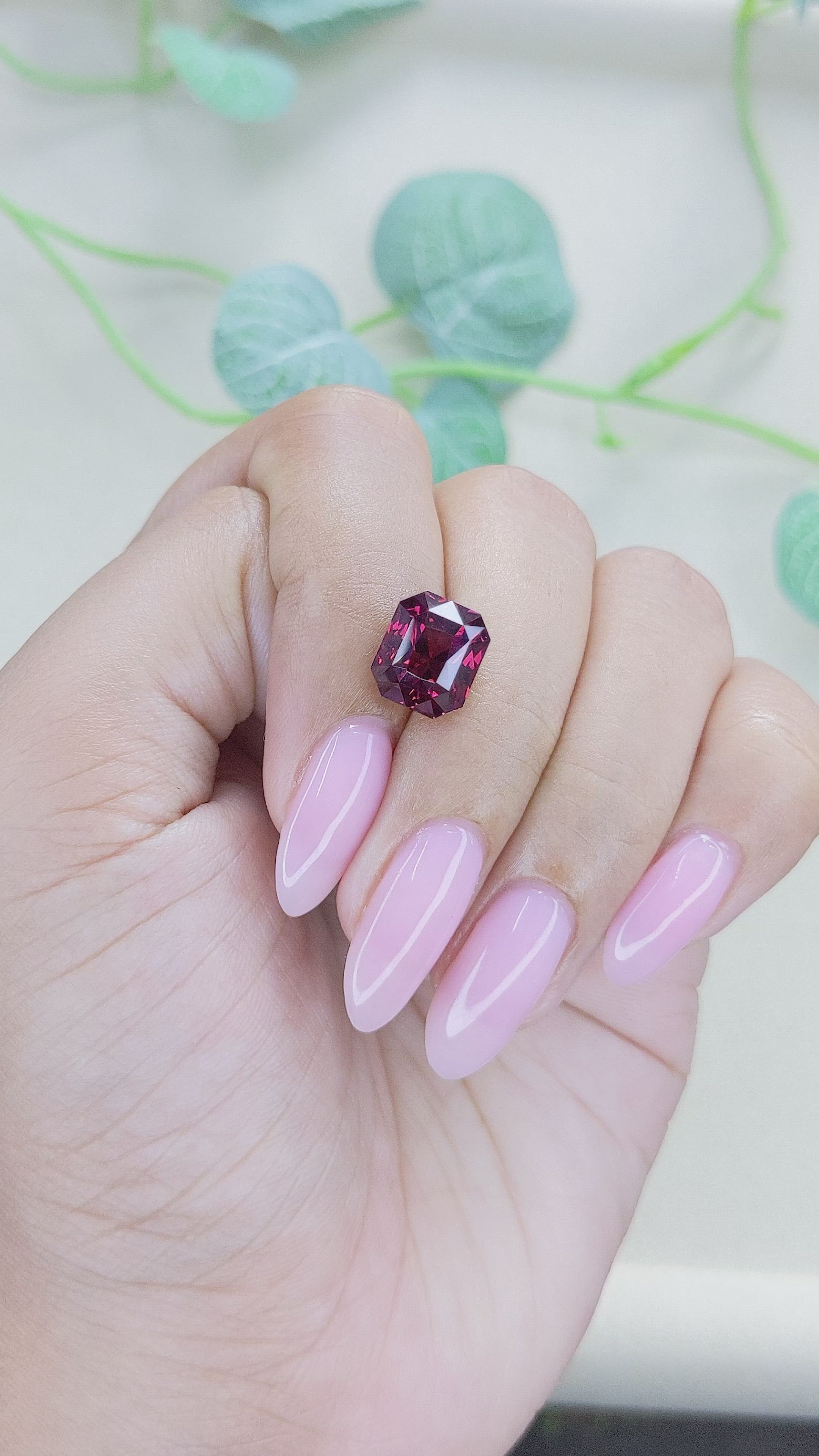 5.13 Ct. Purplish Pink Rhodolite Garnet from Tanzania Size Video