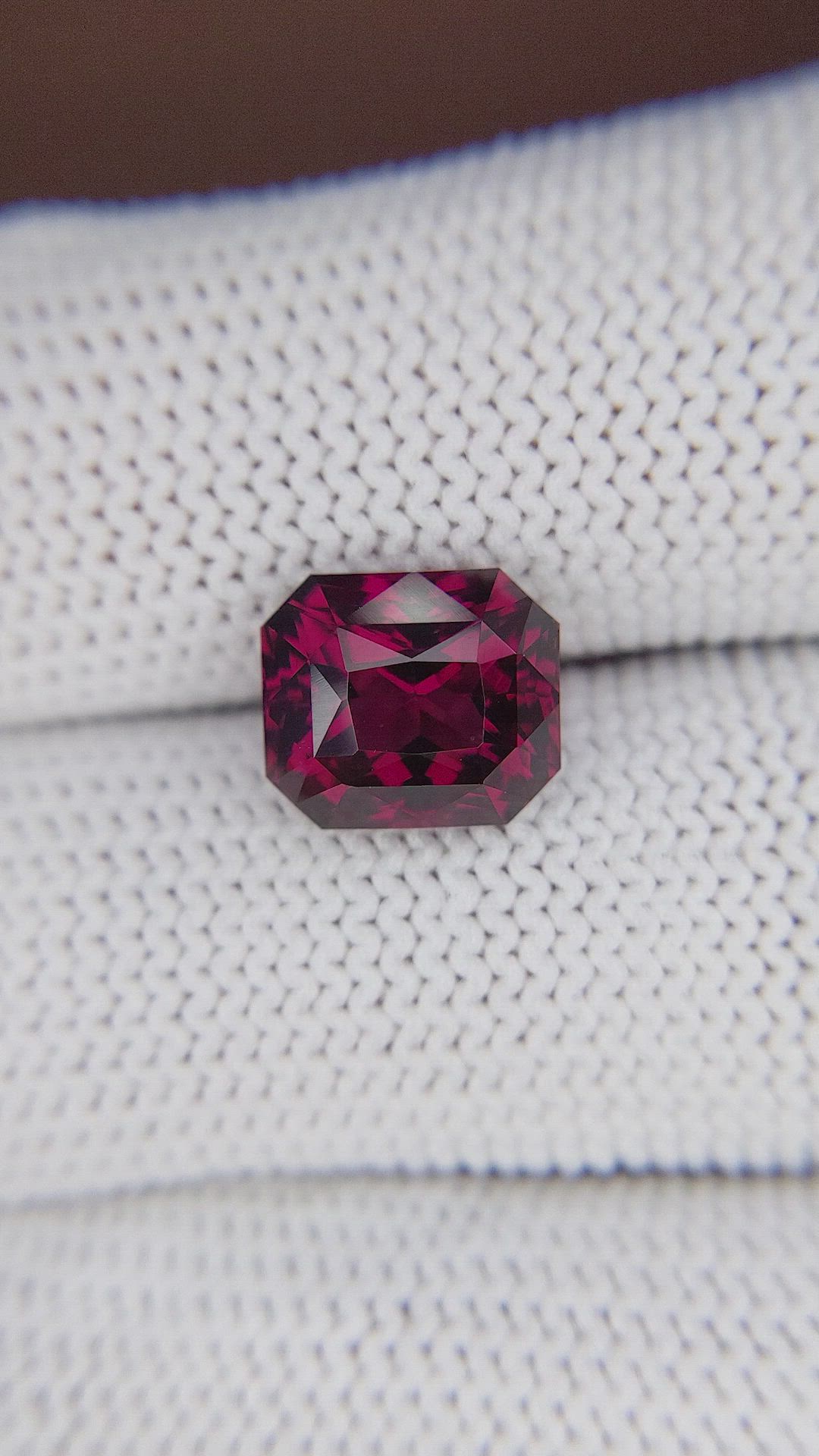 5.13 Ct. Purplish Pink Rhodolite Garnet from Tanzania Size Video