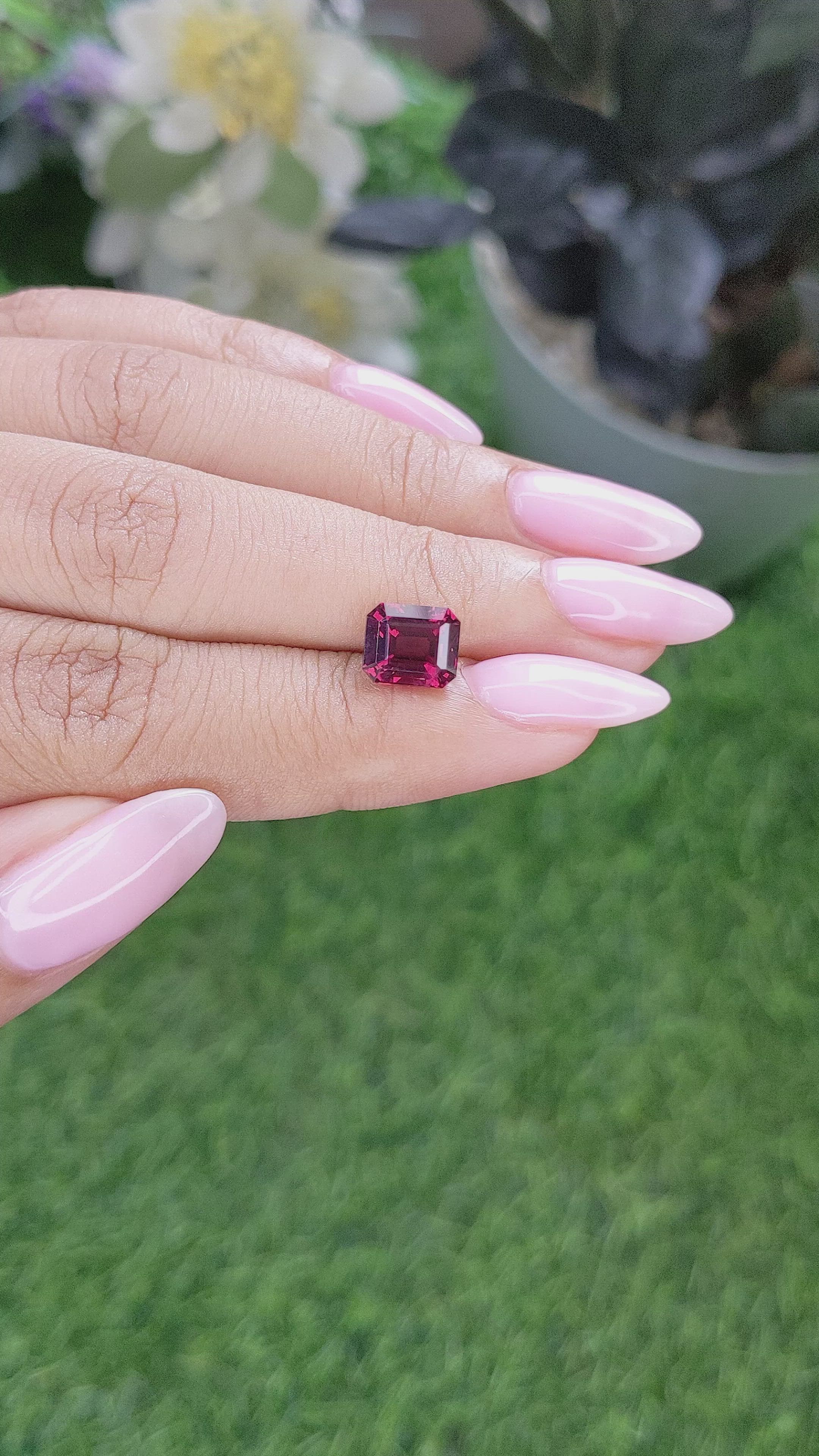 3.00 Ct. Purplish Red Rhodolite Garnet from Tanzania Size Video