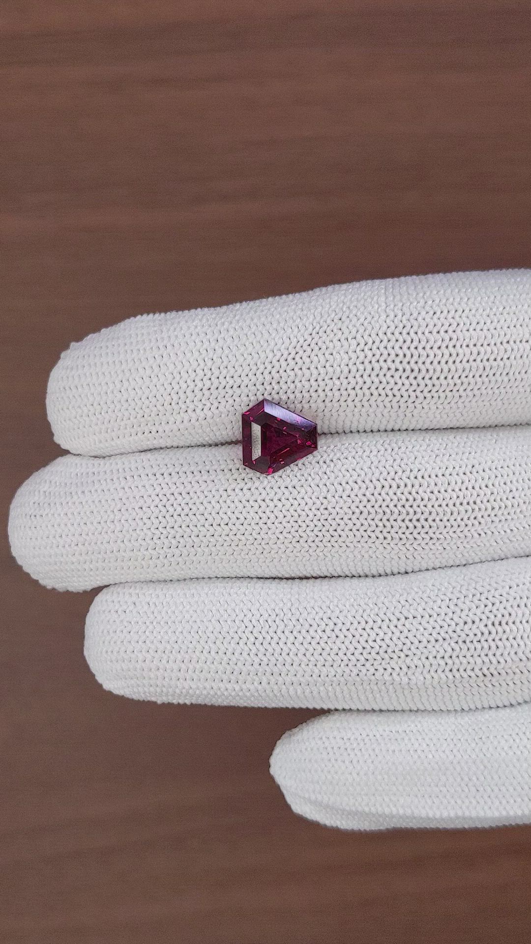 3.65 Ct. Pinkish Red Malaya Garnet from Tanzania Size Video