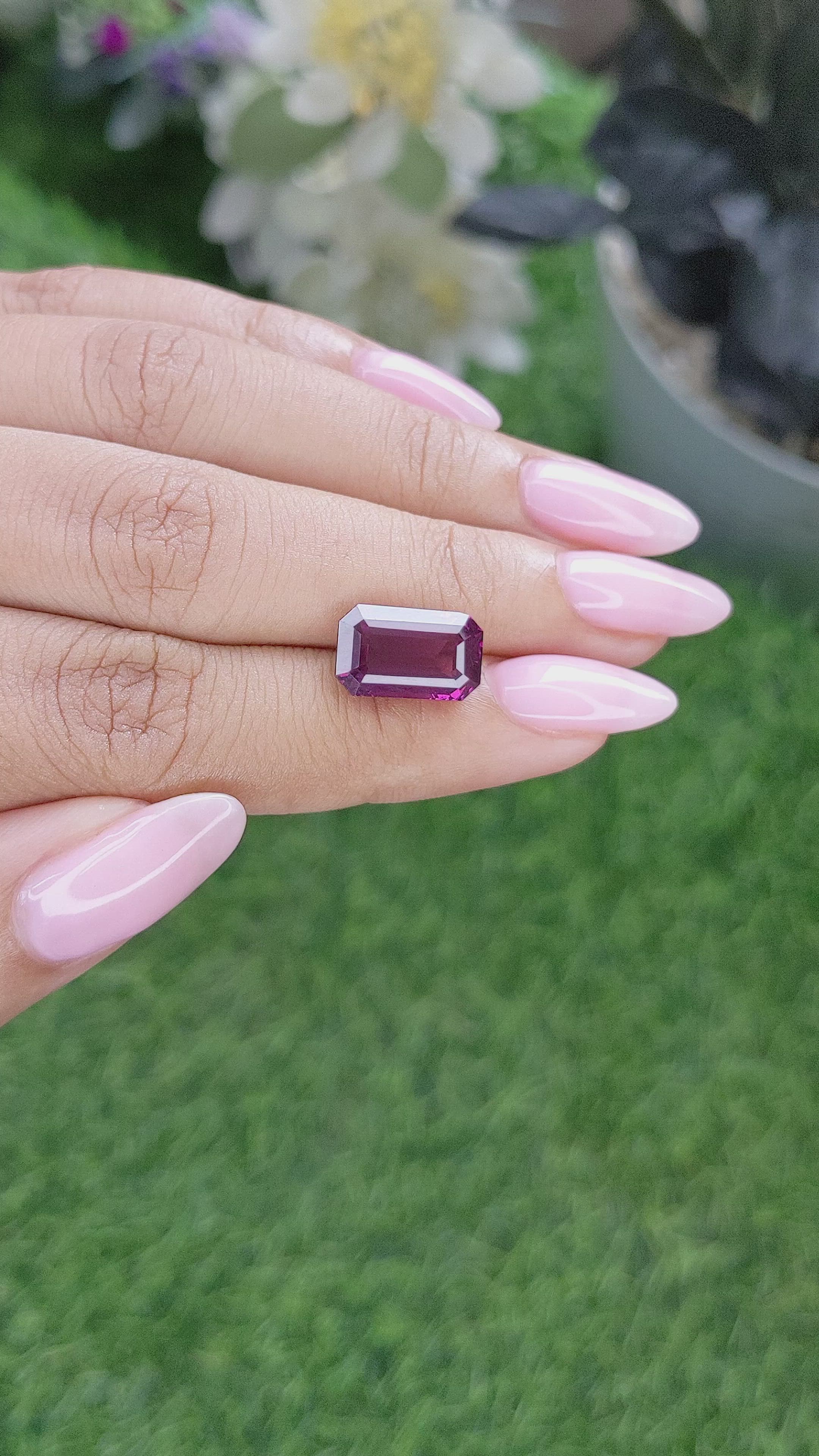 6.51 Ct. Purple Malaya Garnet from Tanzania Size Video