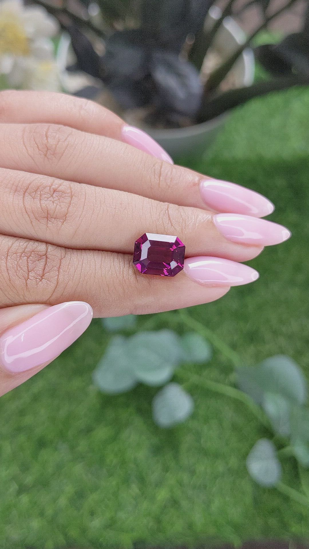 5.49 Ct. Purplish Pink Rhodolite Garnet from Tanzania Size Video