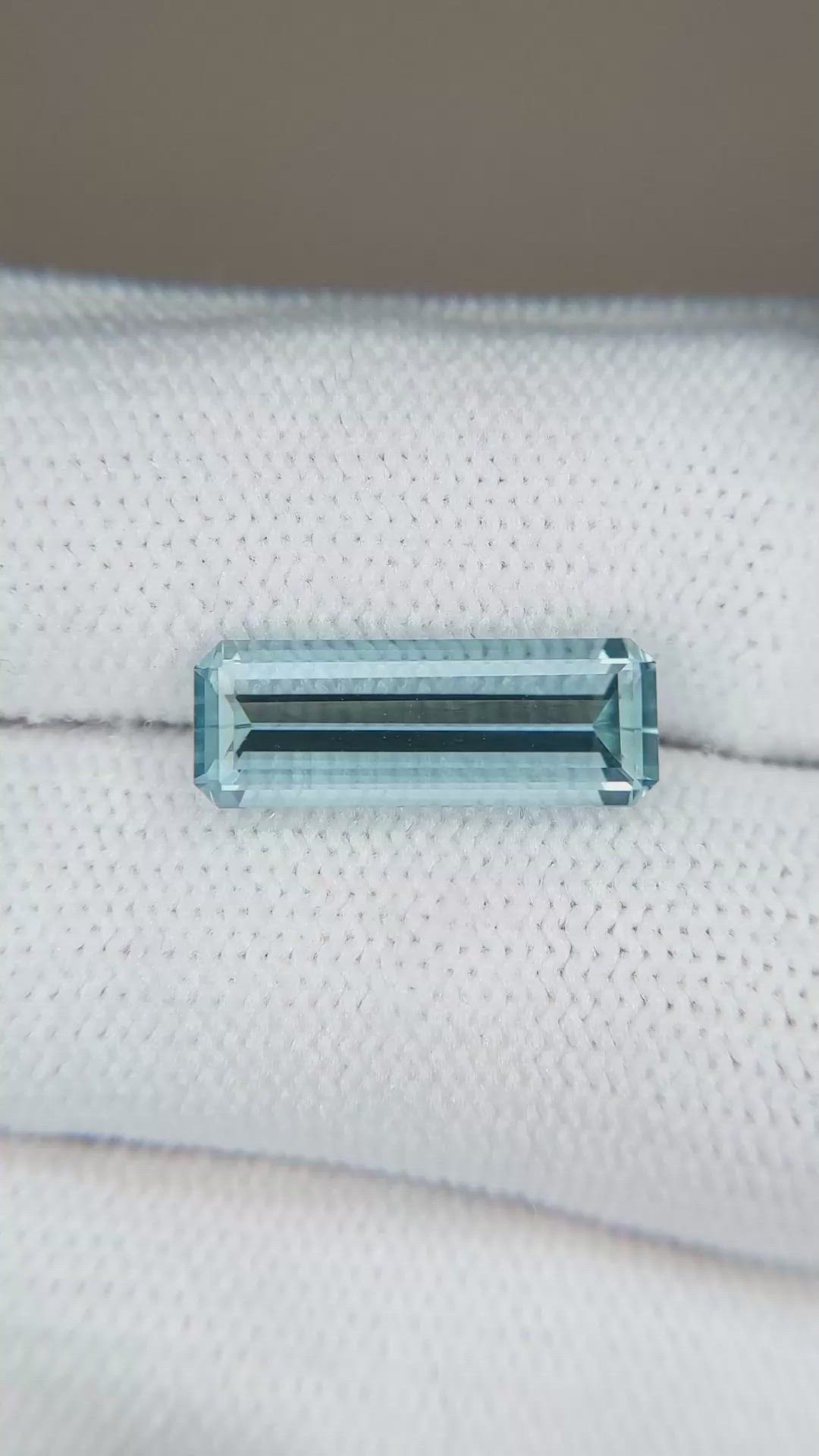 3.29 Ct. Blue Aquamarine from Nigeria Size Video