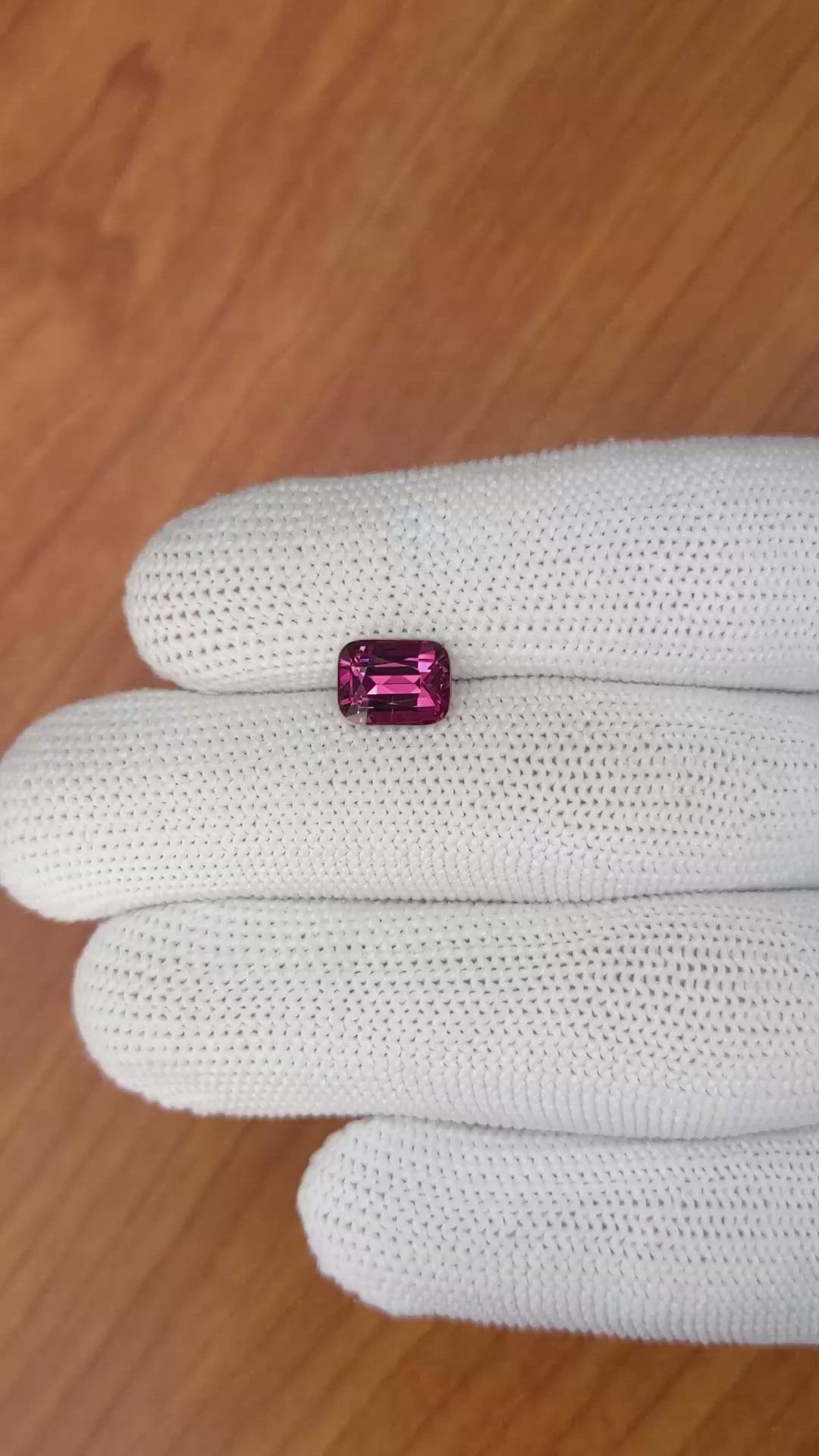 2.67 Ct. Pinkish Purple Rhodolite Garnet from Madagascar Size Video