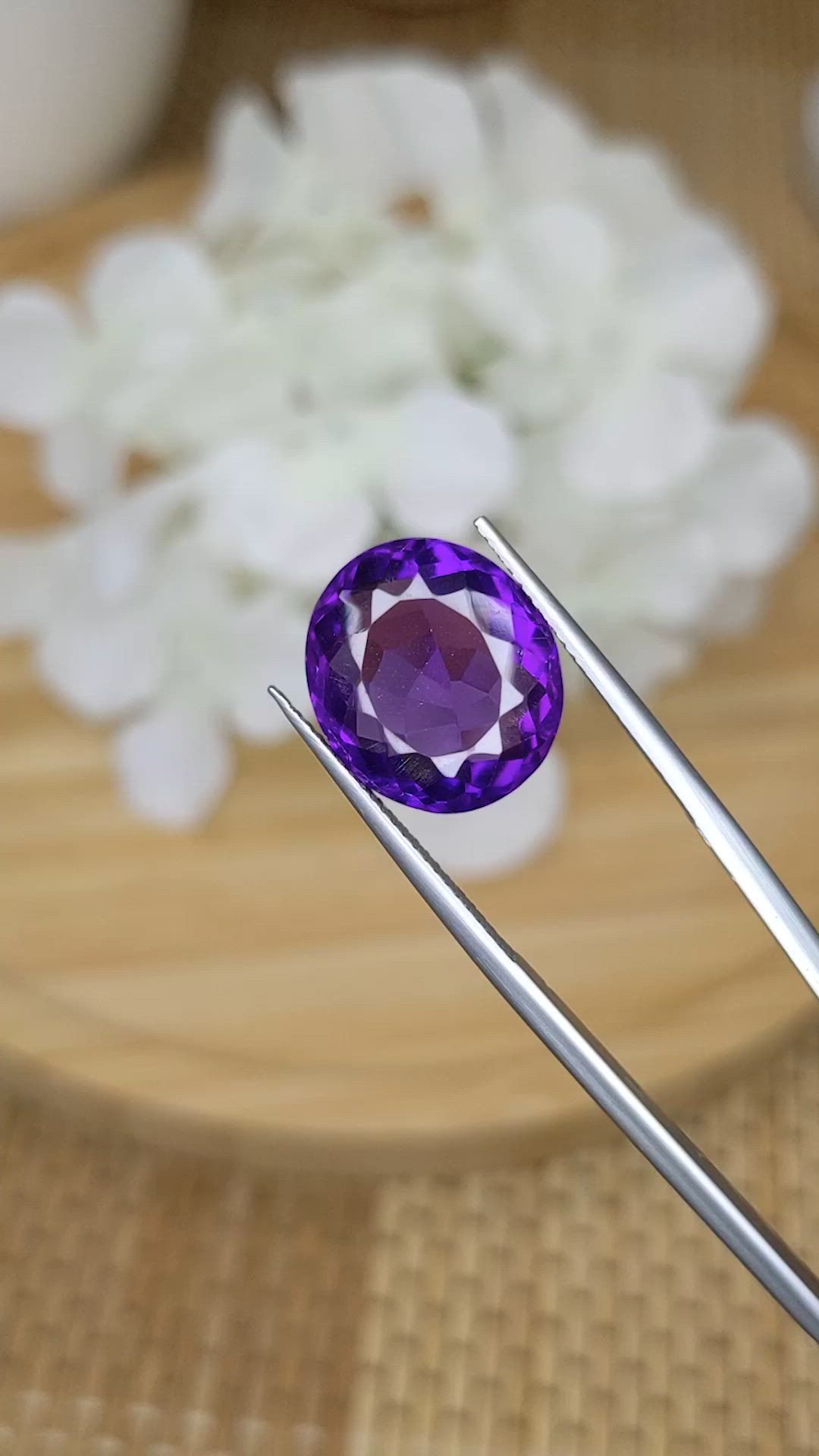 10.03 Ct. Purple Amethyst from Ceylon (Sri Lanka) Size Video