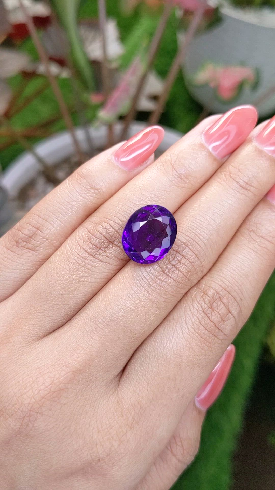 9.42 Ct. Purple Amethyst from Ceylon (Sri Lanka) Size Video