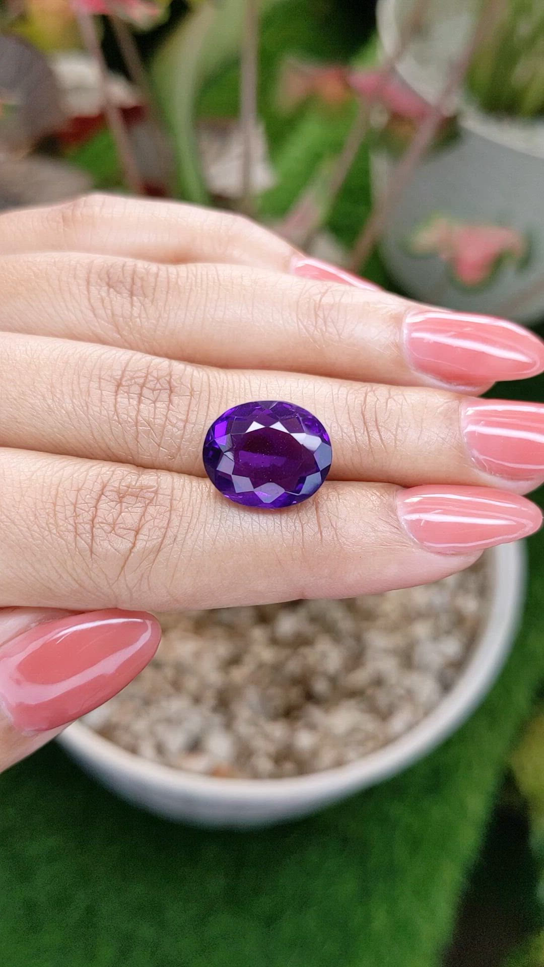 9.42 Ct. Purple Amethyst from Ceylon (Sri Lanka) Size Video