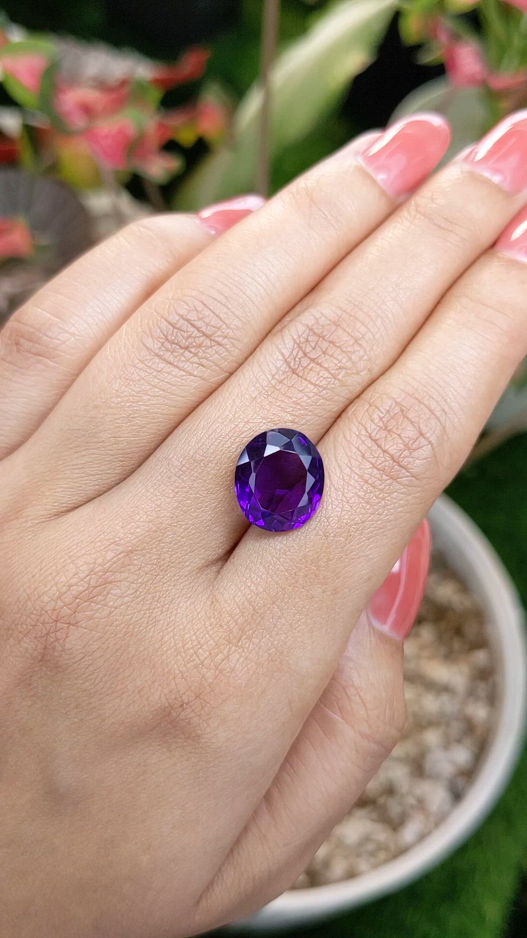 7.26 Ct. Purple Amethyst from Ceylon (Sri Lanka) Size Video