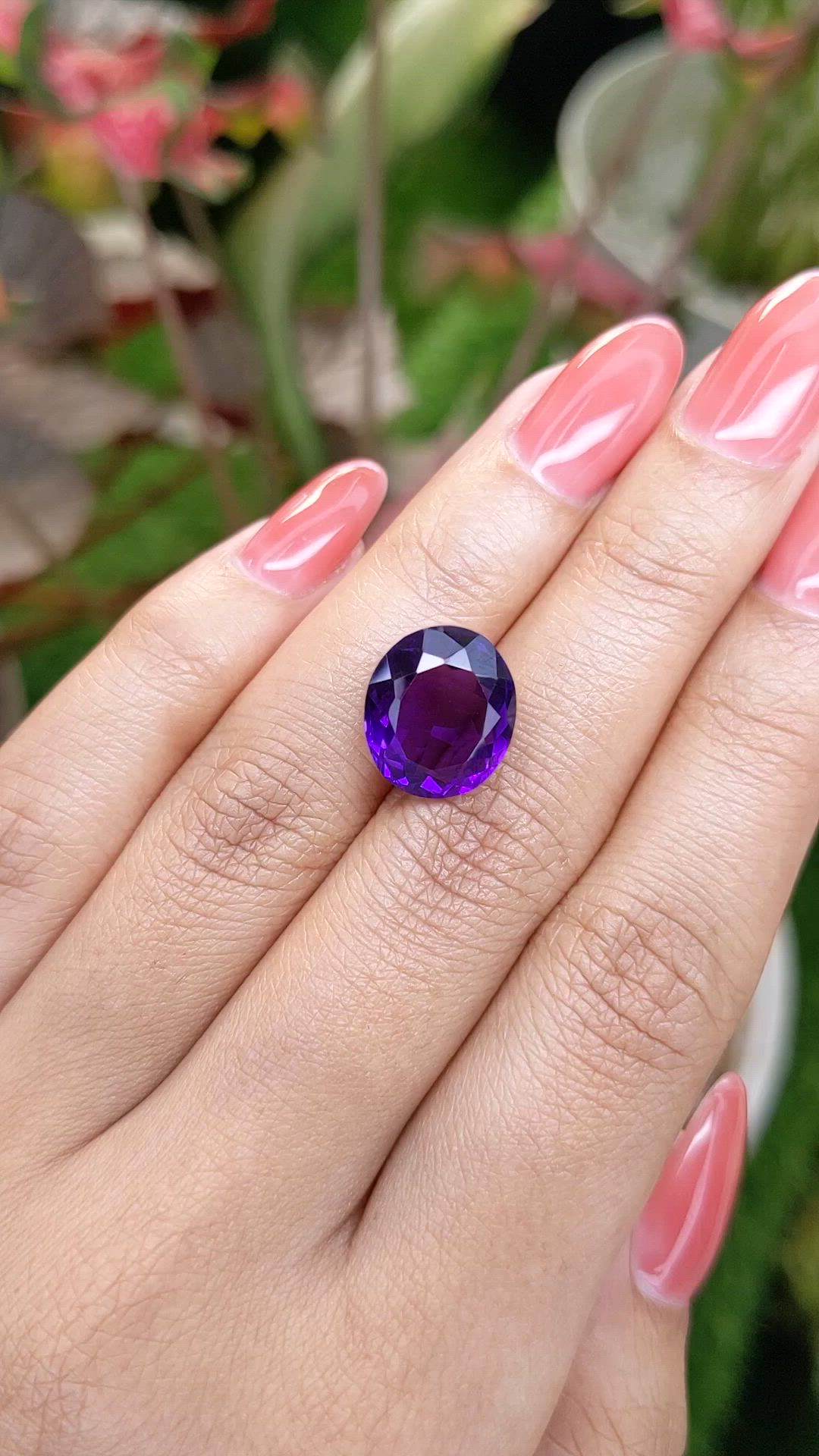 7.26 Ct. Purple Amethyst from Ceylon (Sri Lanka) Size Video