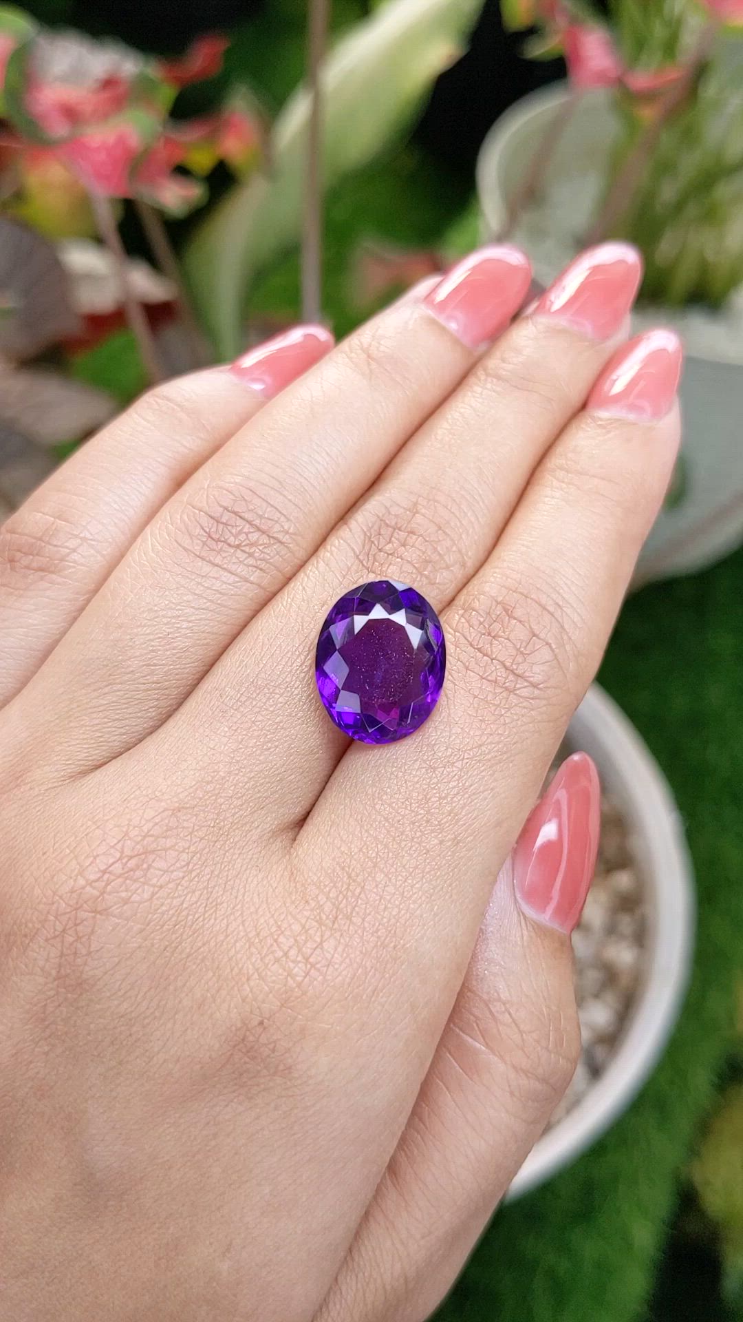 9.33 Ct. Purple Amethyst from Ceylon (Sri Lanka) Size Video