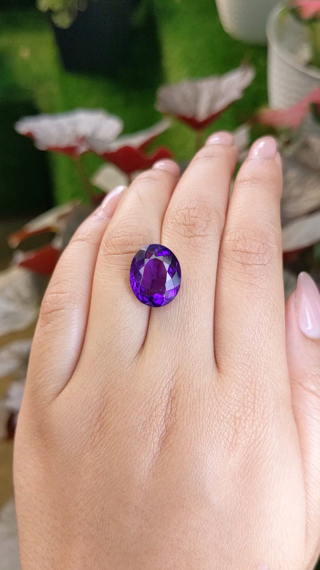 9.36 Ct. Purple Amethyst from Ceylon (Sri Lanka) Size Video