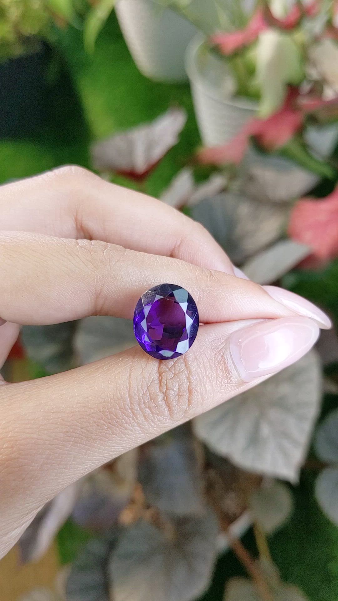 9.24 Ct. Purple Amethyst from Ceylon (Sri Lanka) Size Video