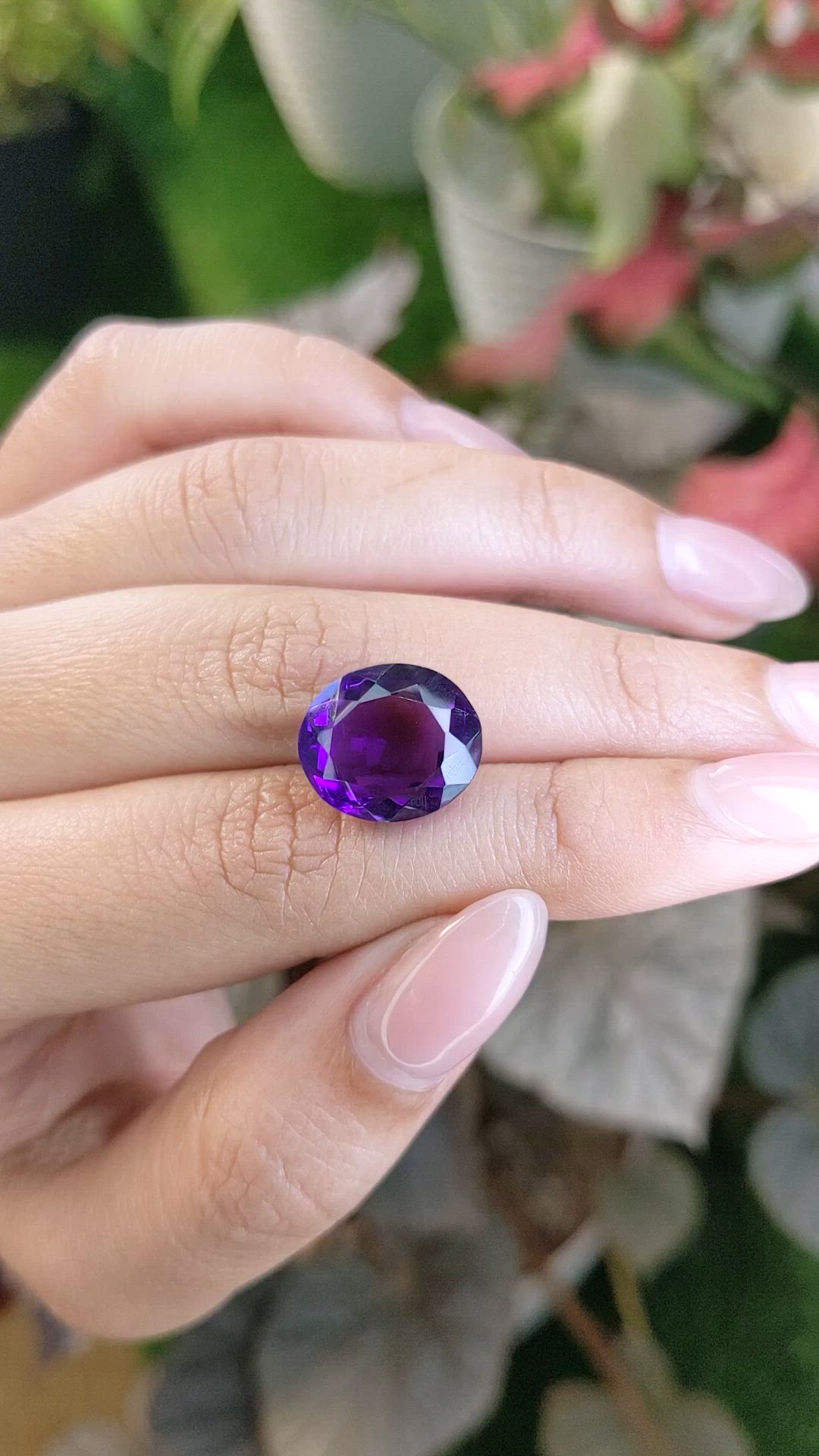 9.24 Ct. Purple Amethyst from Ceylon (Sri Lanka) Size Video