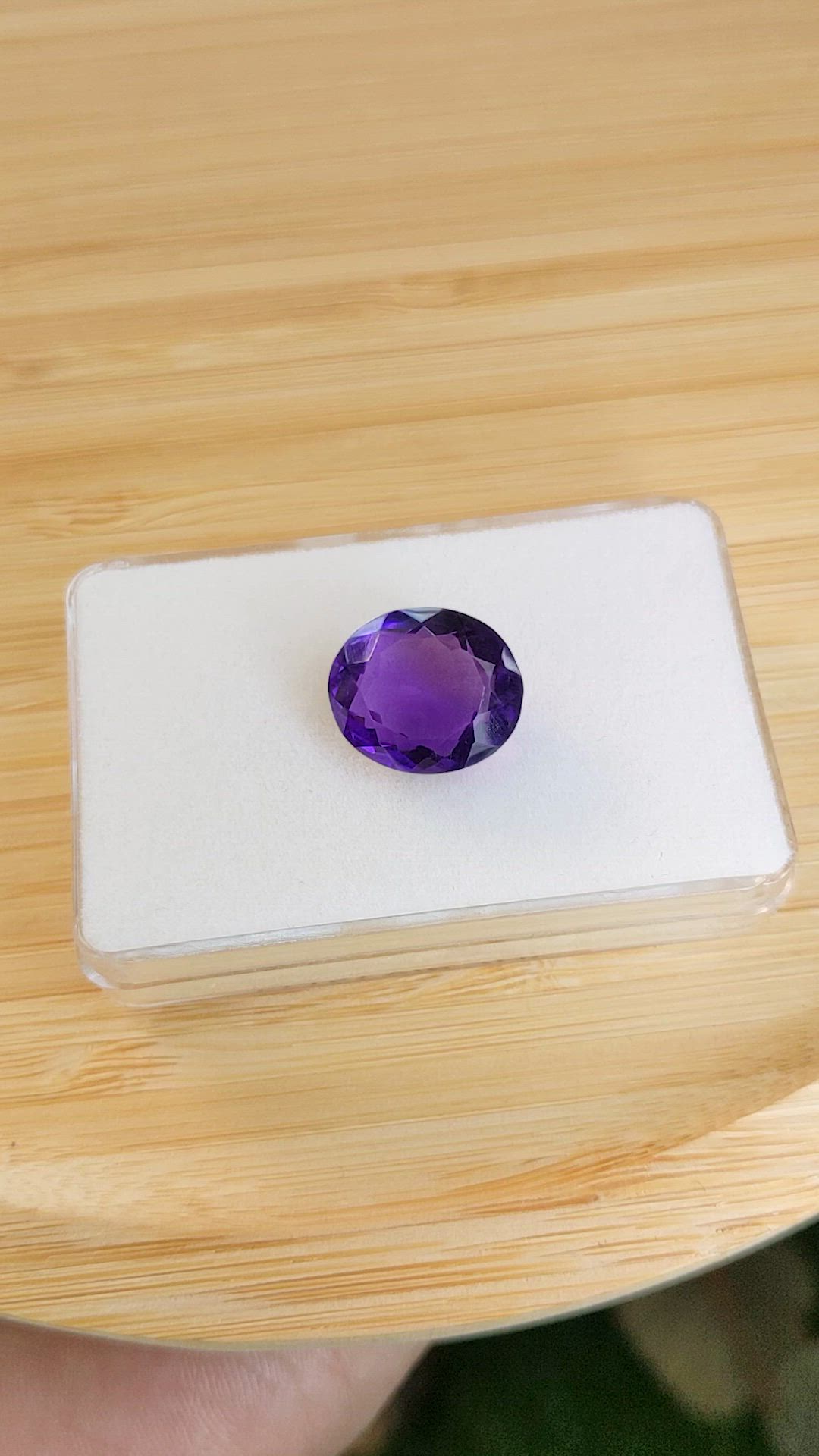 9.24 Ct. Purple Amethyst from Ceylon (Sri Lanka) Size Video