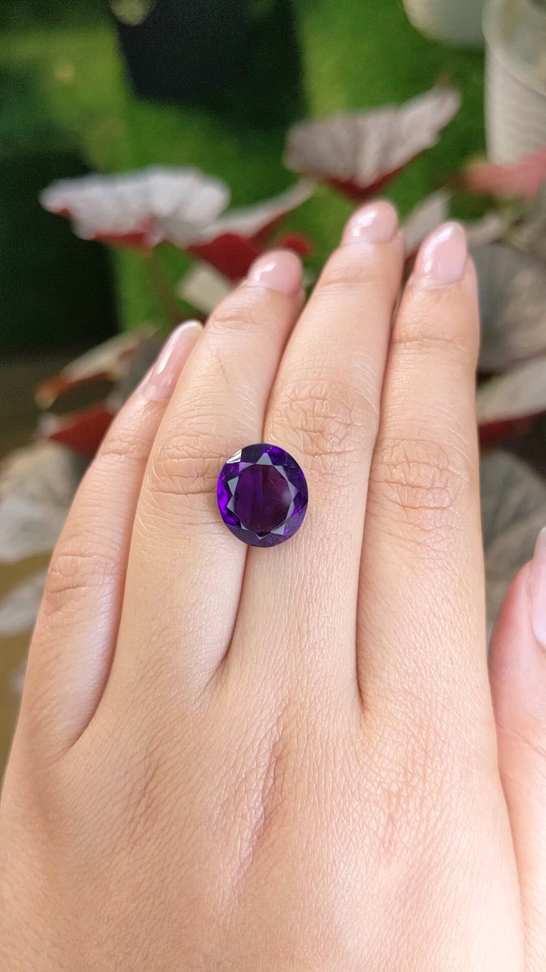 7.76 Ct. Purple Amethyst from Ceylon (Sri Lanka) Size Video