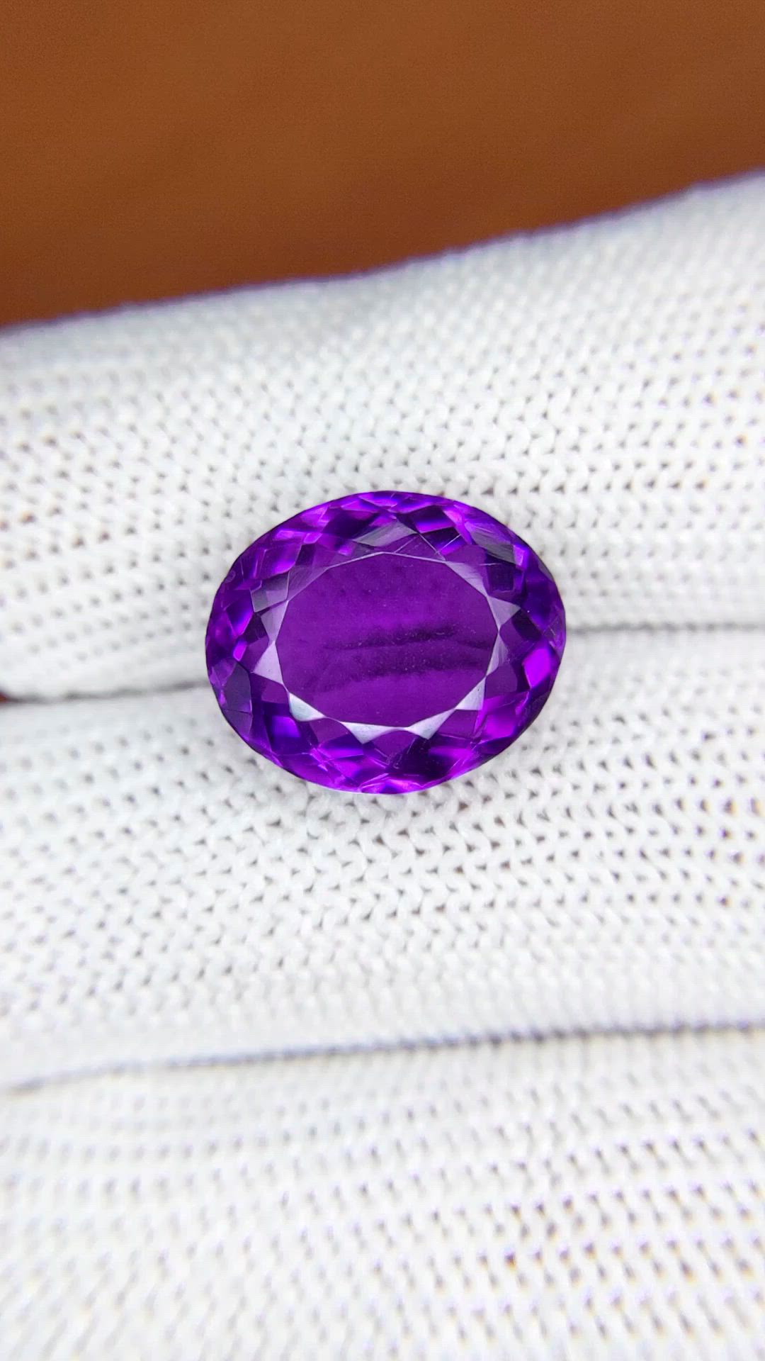 7.74 Ct. Purple Amethyst from Ceylon (Sri Lanka) Size Video
