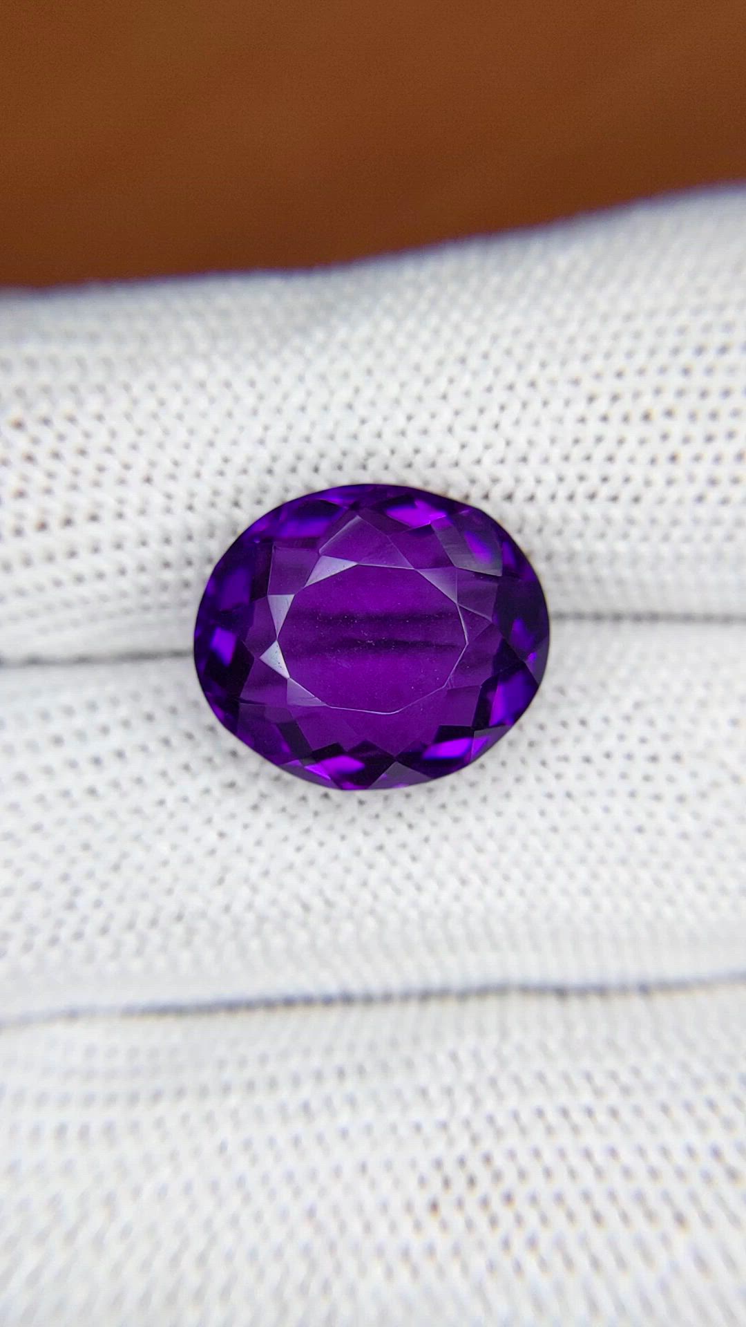 8.90 Ct. Purple Amethyst from Ceylon (Sri Lanka) Size Video