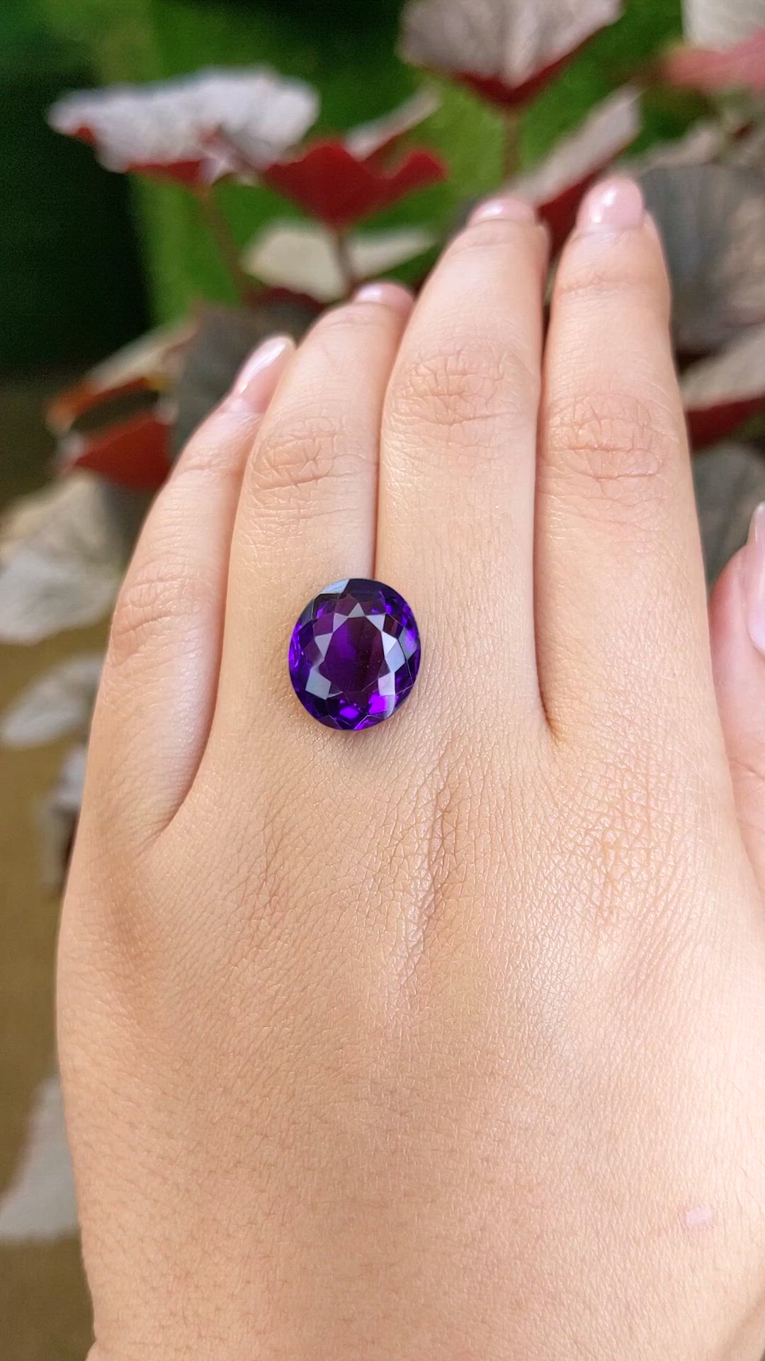 8.78 Ct. Purple Amethyst from Ceylon (Sri Lanka) Size Video
