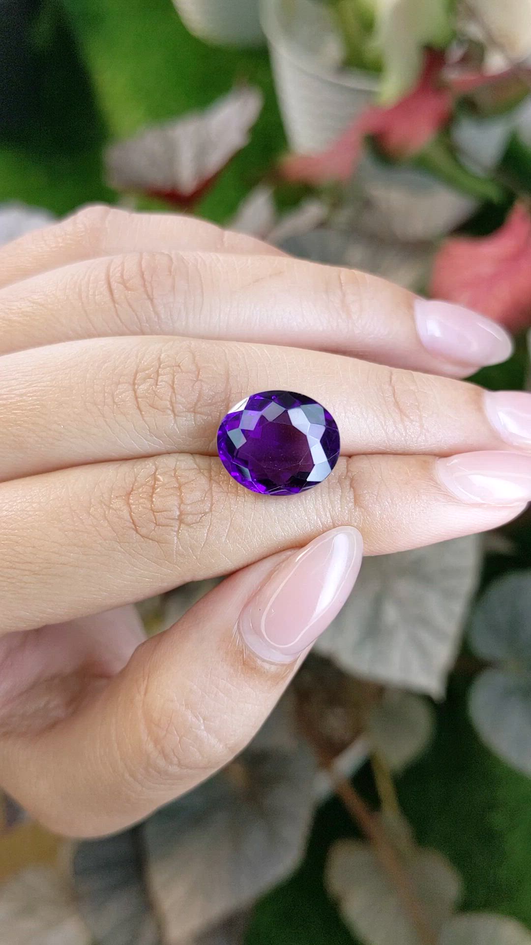 8.78 Ct. Purple Amethyst from Ceylon (Sri Lanka) Size Video