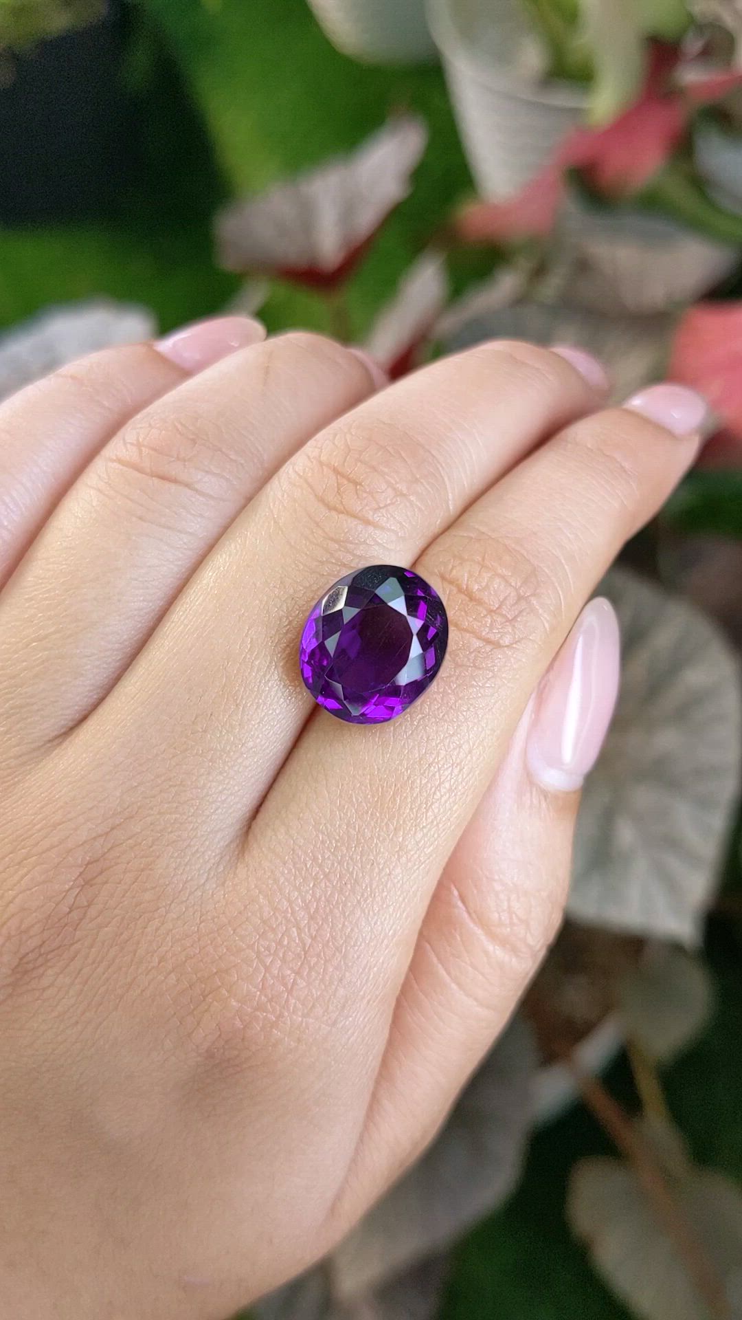 11.30 Ct. Purple Amethyst from Ceylon (Sri Lanka) Size Video