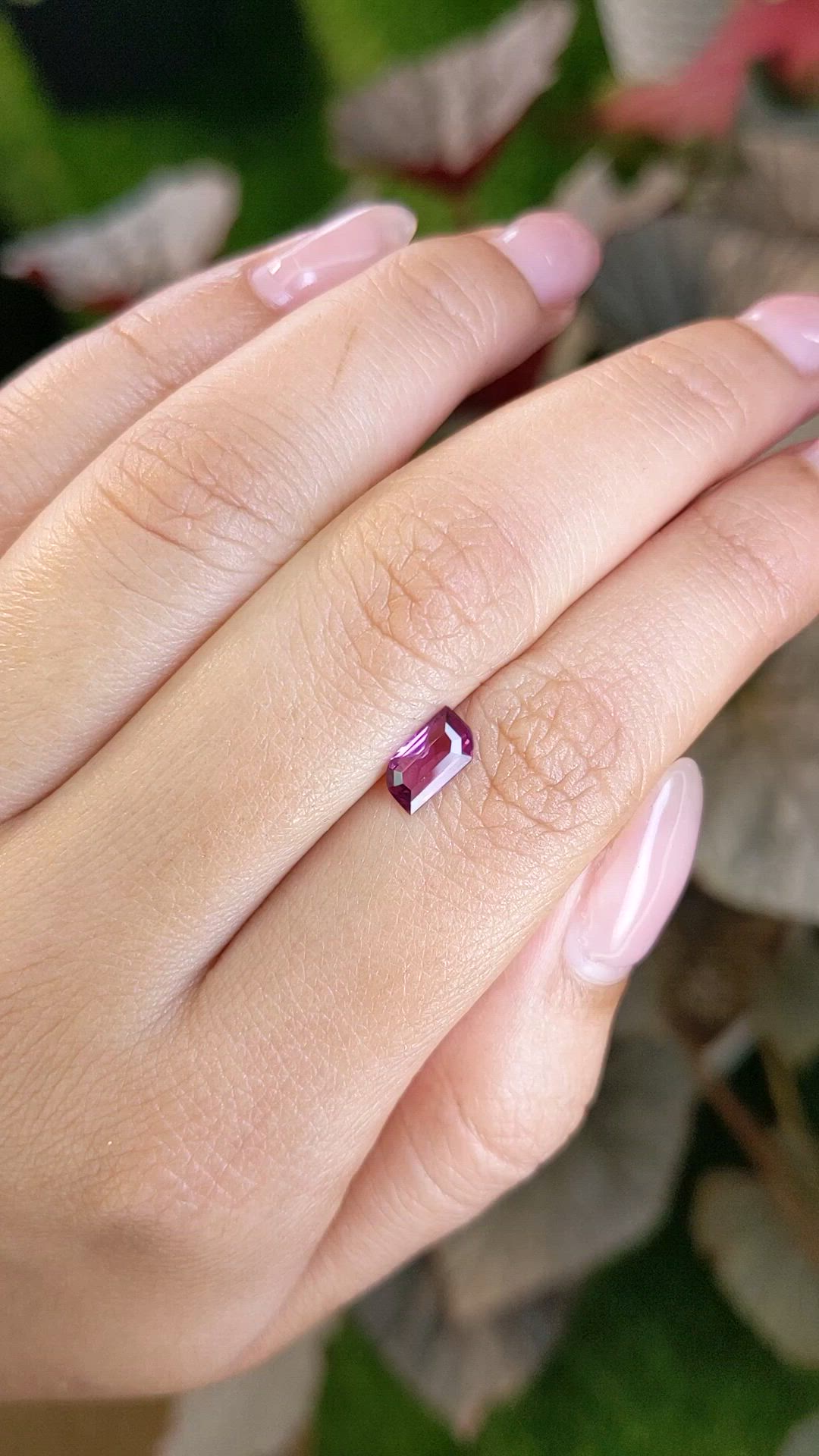0.82 Ct. Purplish Pink Rhodolite Garnet from Ceylon (Sri Lanka) Size Video