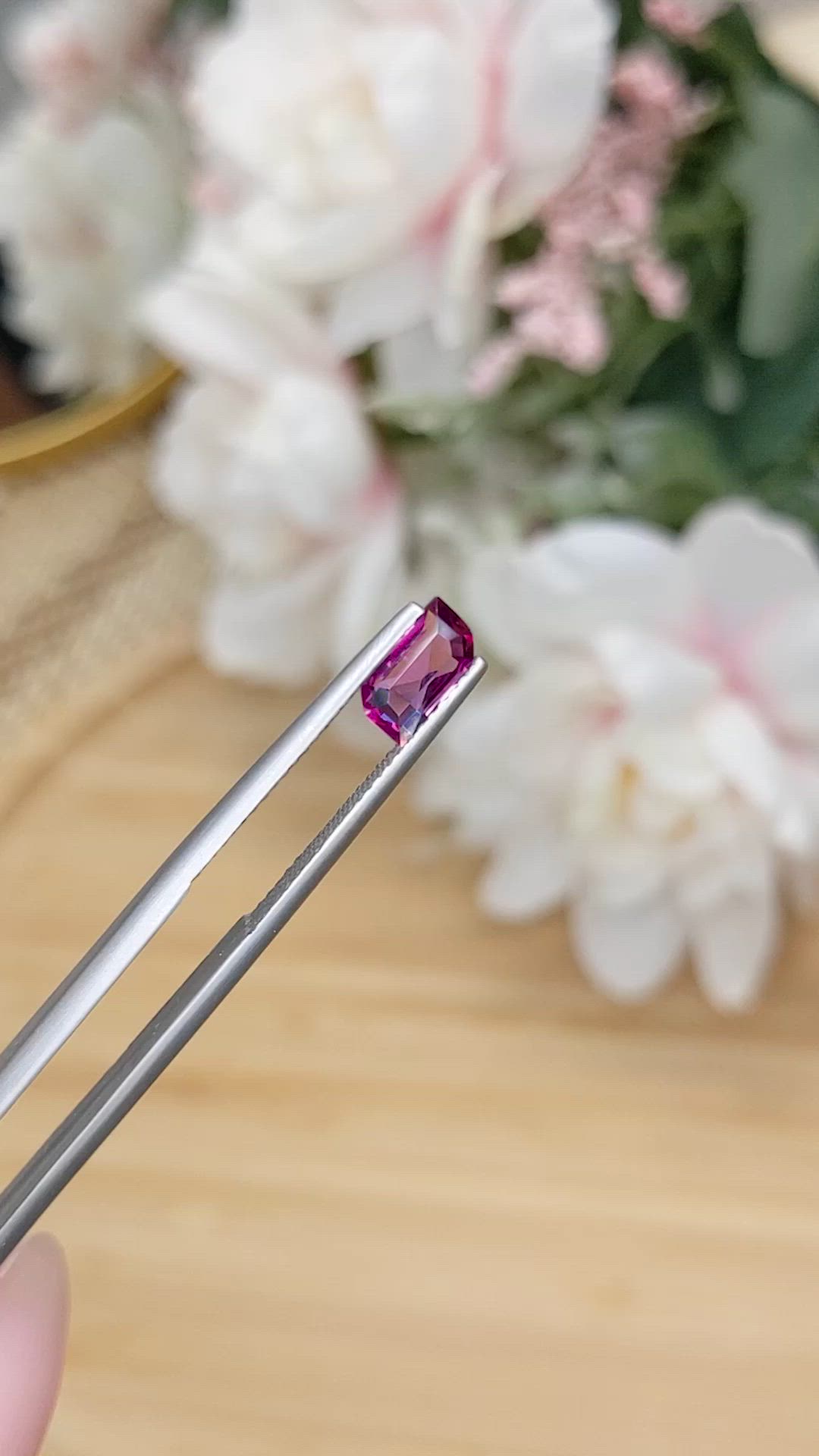 0.82 Ct. Purplish Pink Rhodolite Garnet from Ceylon (Sri Lanka) Size Video
