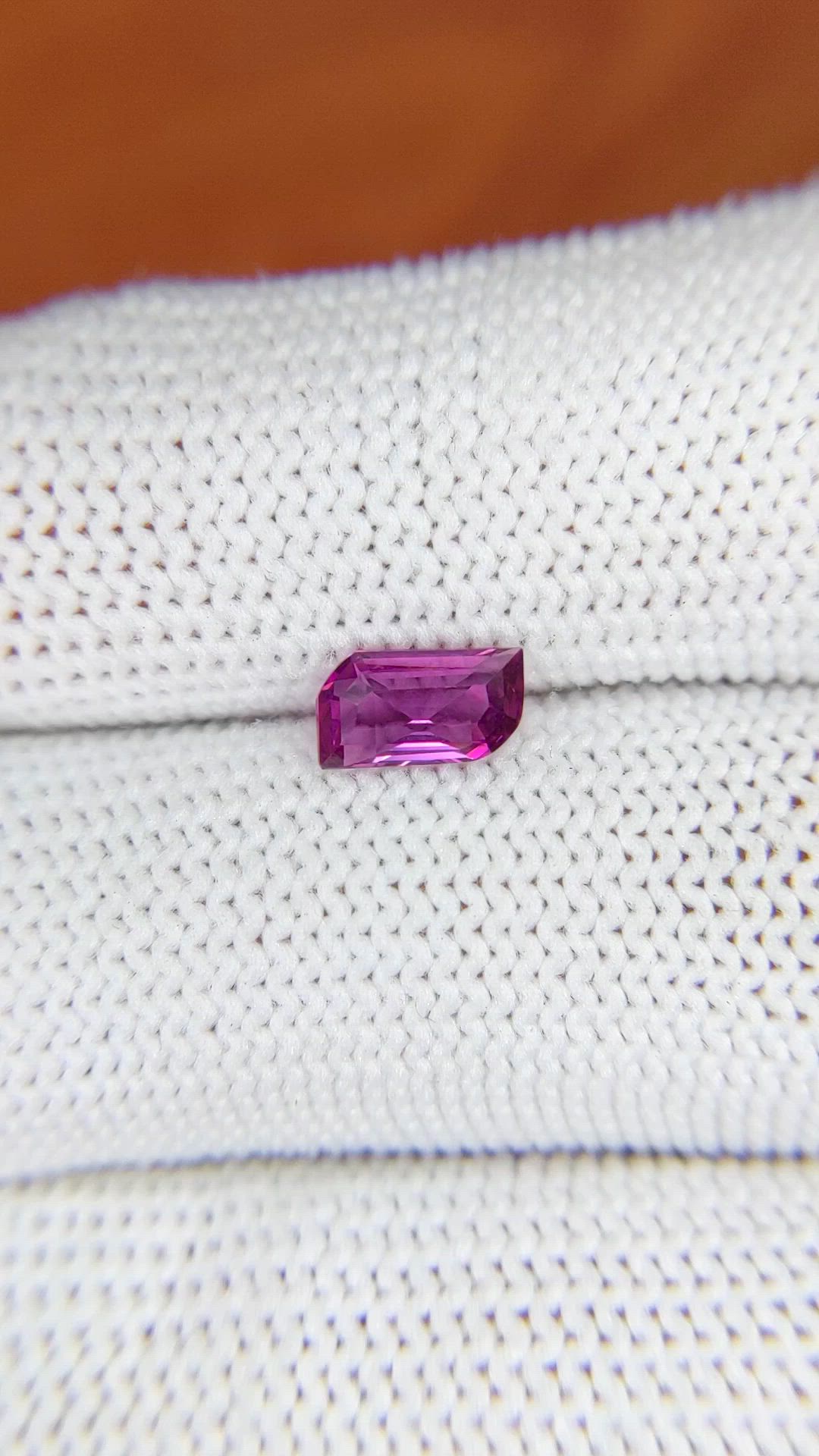 0.82 Ct. Purplish Pink Rhodolite Garnet from Ceylon (Sri Lanka) Size Video