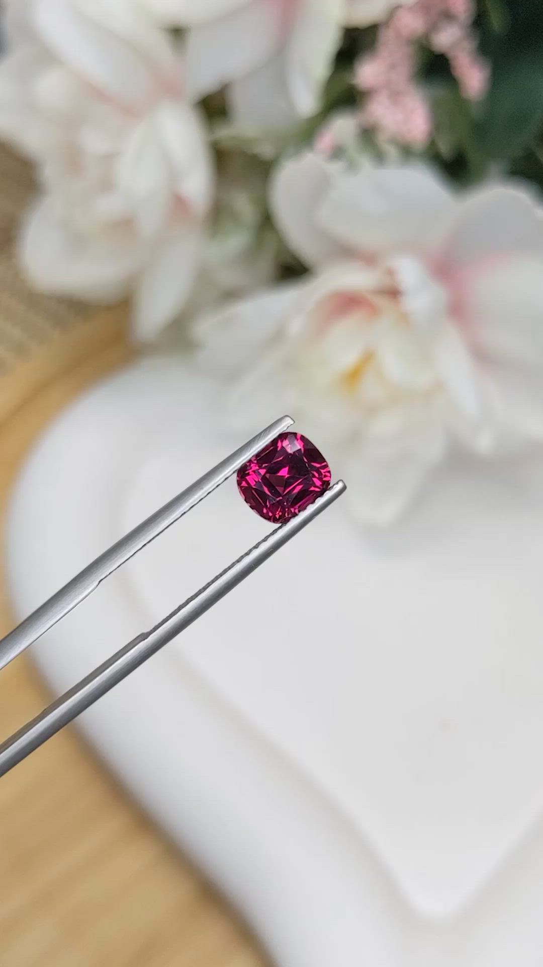 1.92 Ct. Purplish Red Rhodolite Garnet from Ceylon (Sri Lanka) Size Video