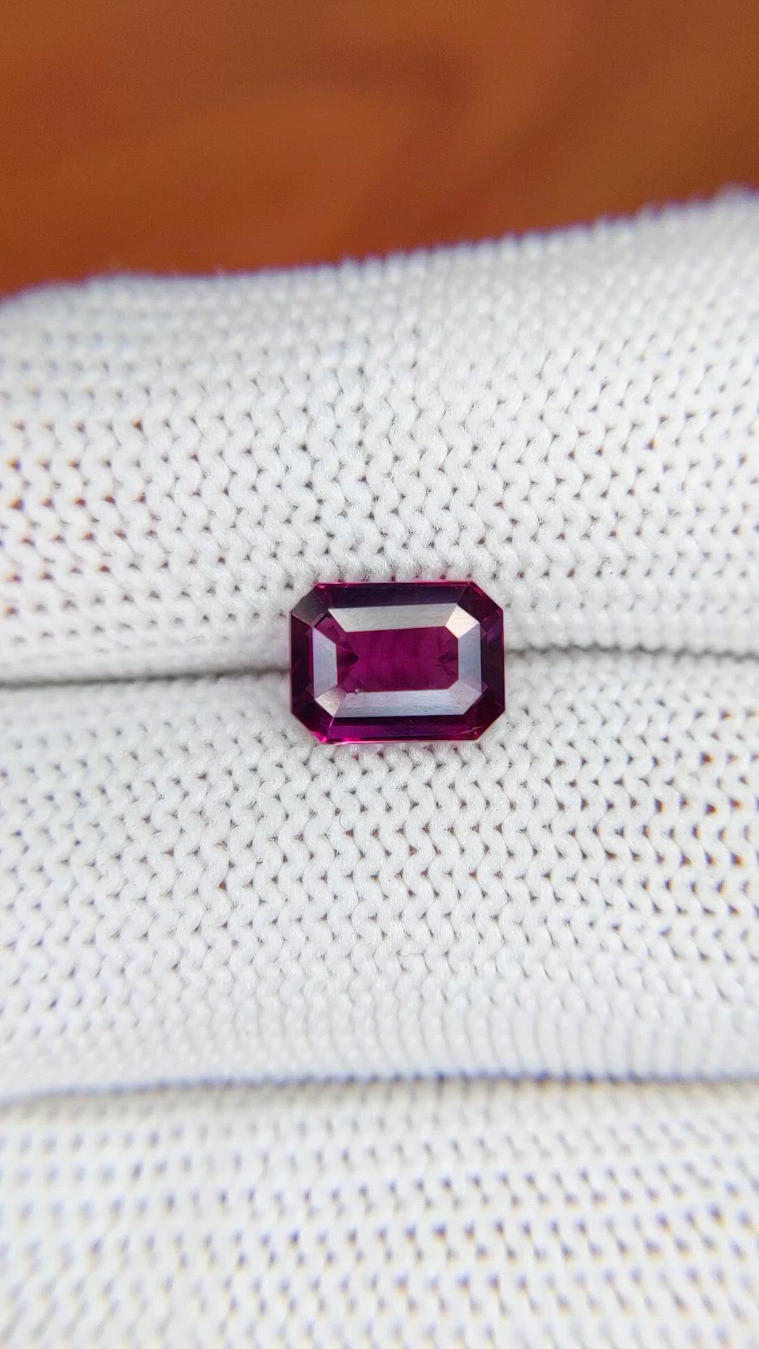 2.23 Ct. Purplish Pink Rhodolite Garnet from Ceylon (Sri Lanka) Size Video