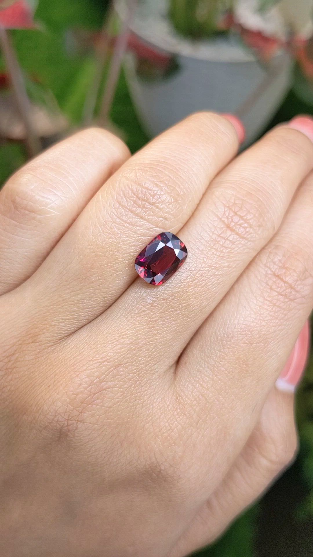 3.23 Ct. Red Garnet from Ceylon (Sri Lanka) Size Video
