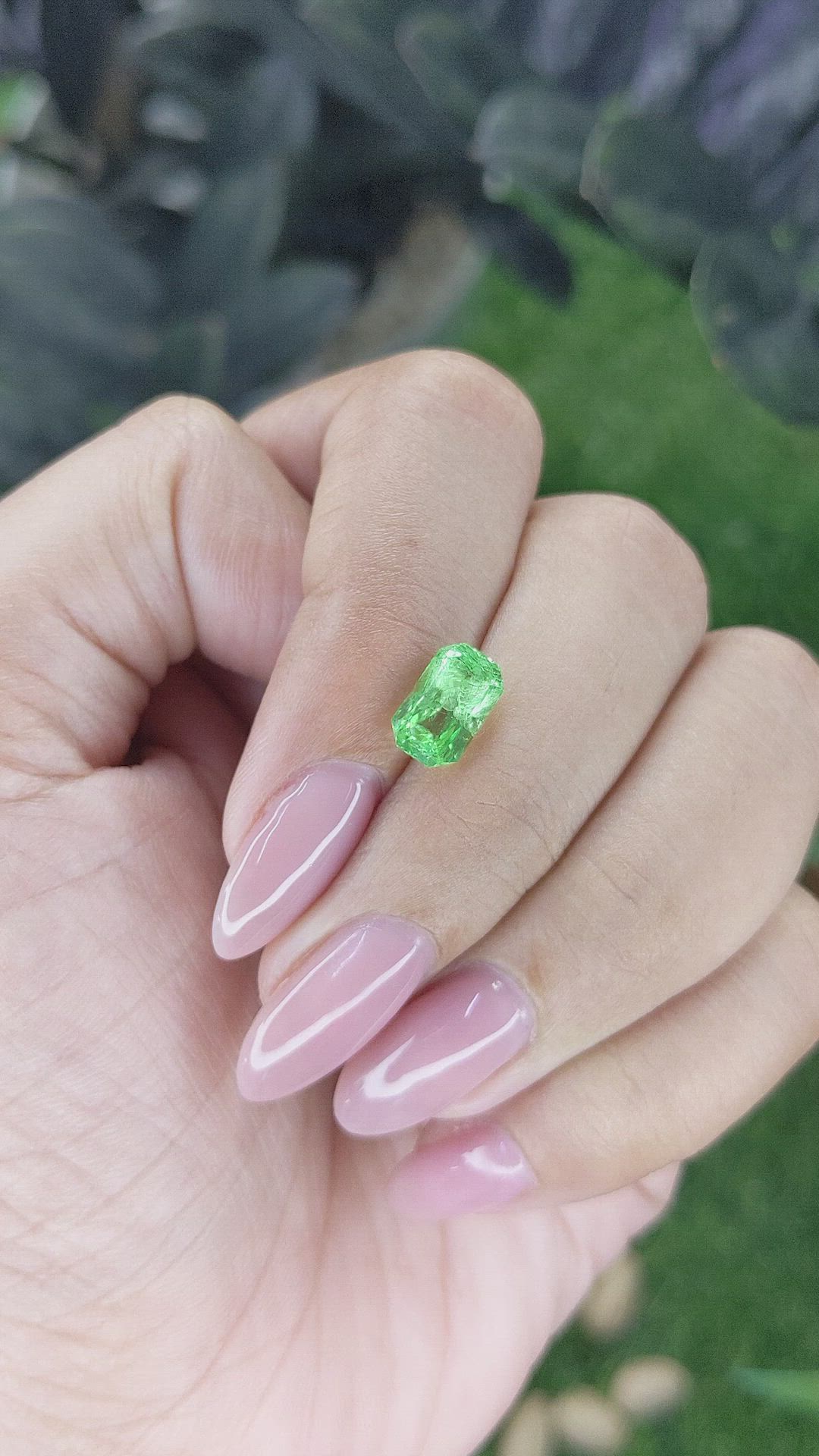 2.18 Ct. Tsavorite Garnet from Tanzania Size Video