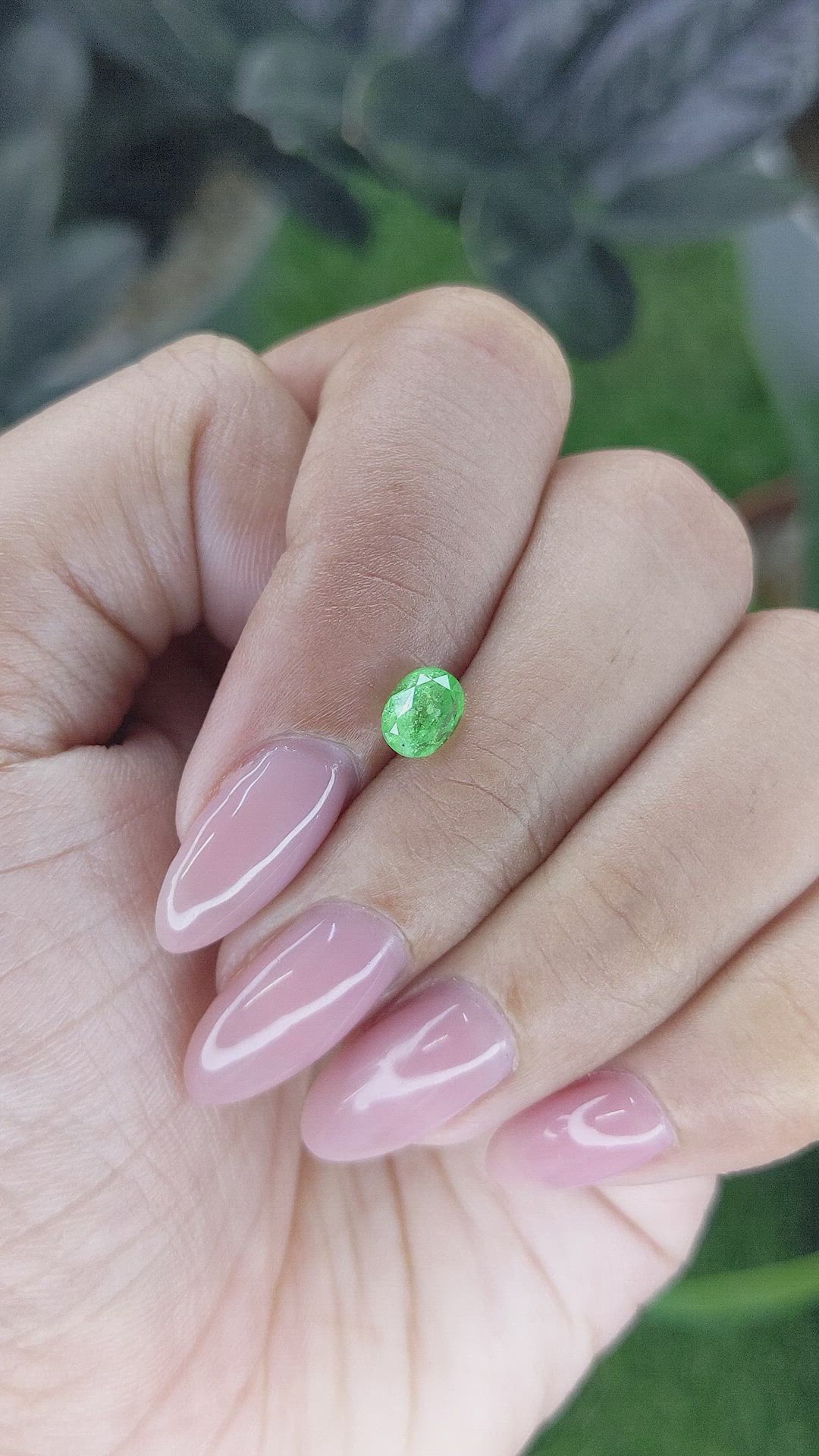 0.99 Ct. Tsavorite Garnet from Tanzania Size Video